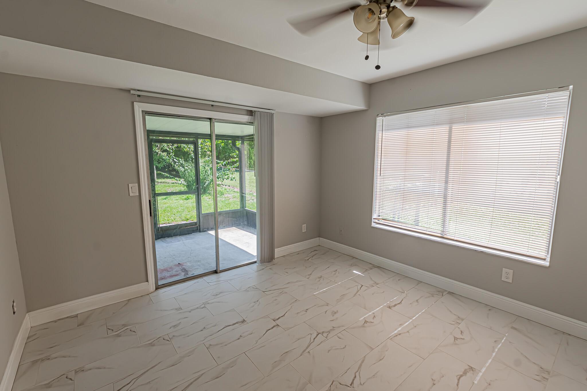 PARKS EDGE - Residential