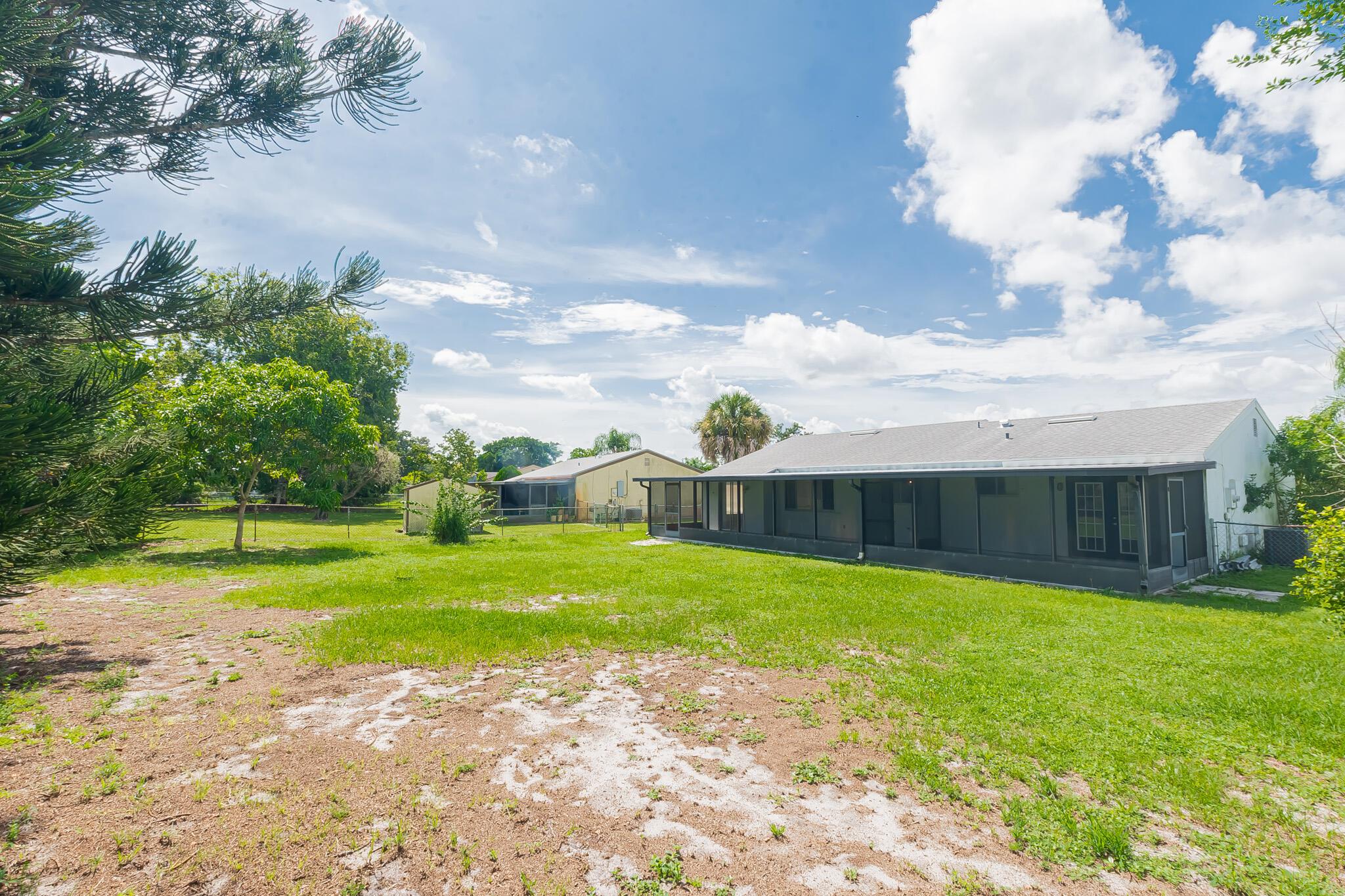 PARKS EDGE - Residential