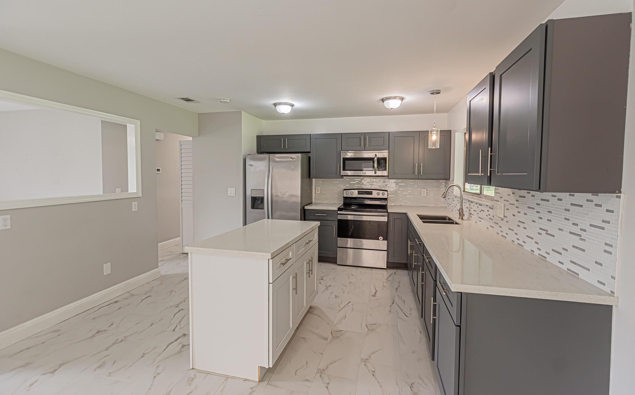 PARKS EDGE - Residential