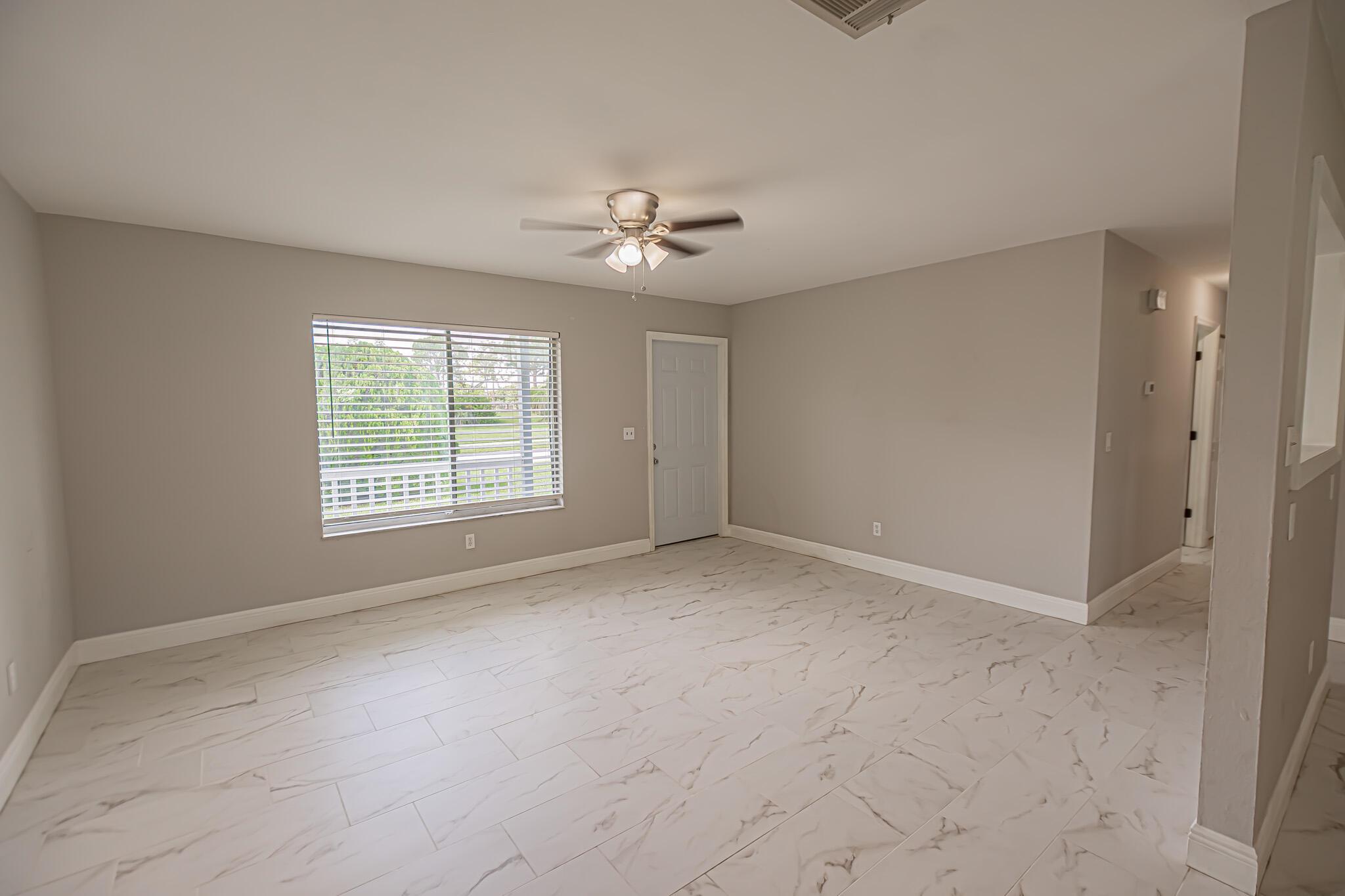 PARKS EDGE - Residential