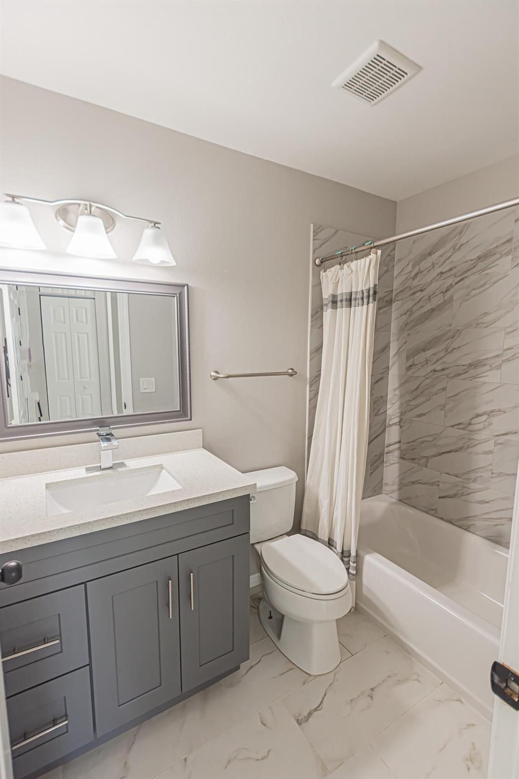 PARKS EDGE - Residential