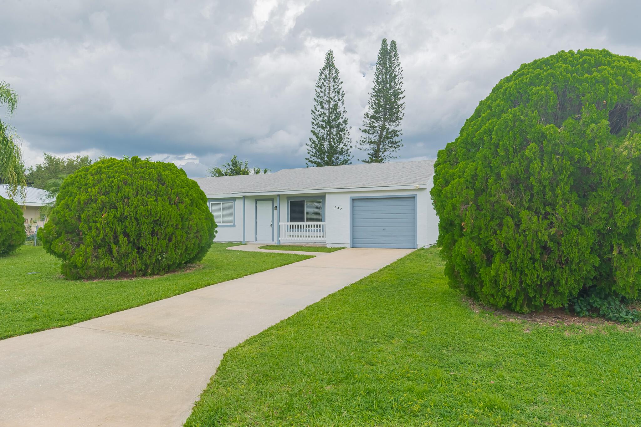 PARKS EDGE - Residential