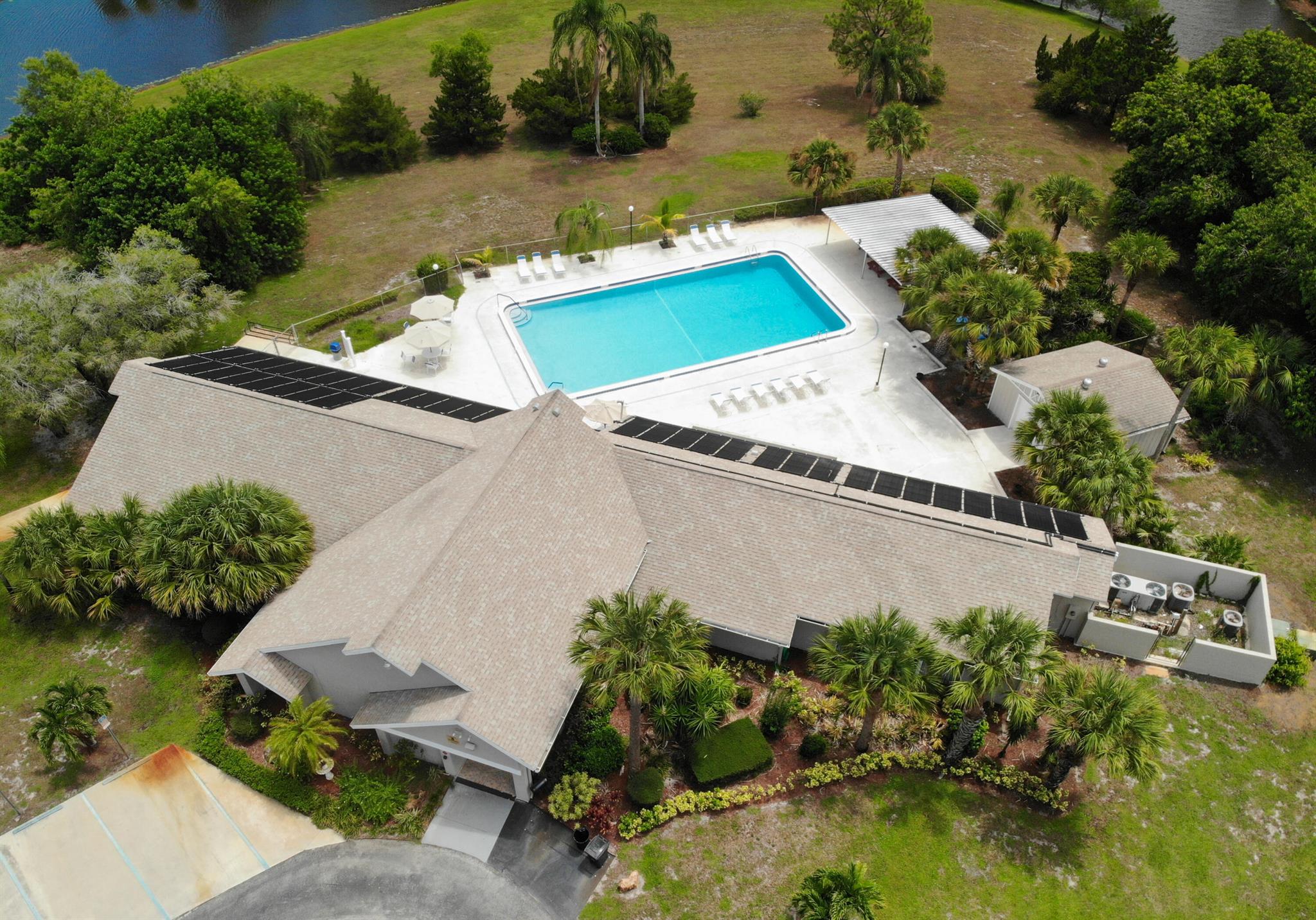 PARKS EDGE - Residential