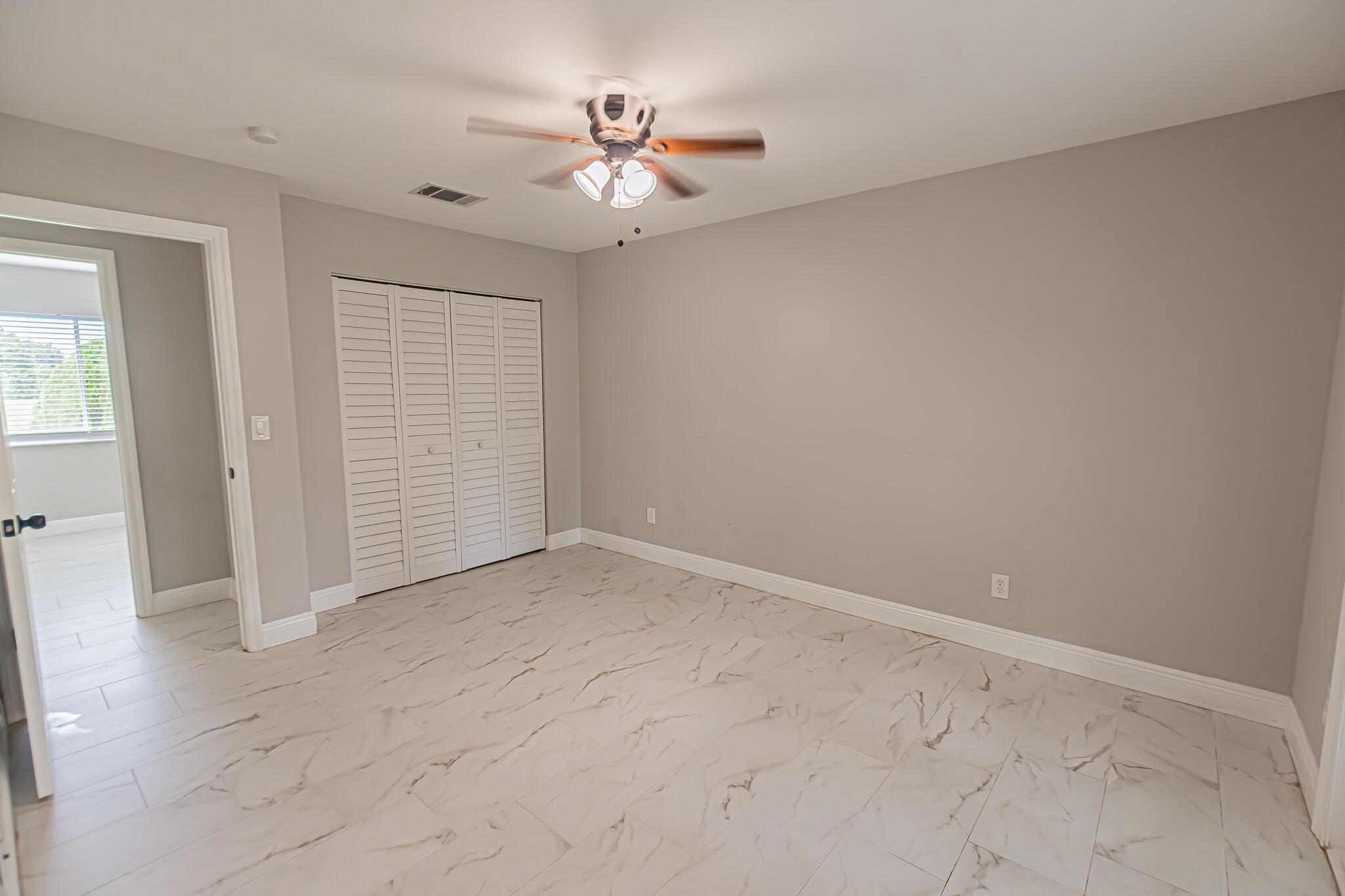 PARKS EDGE - Residential