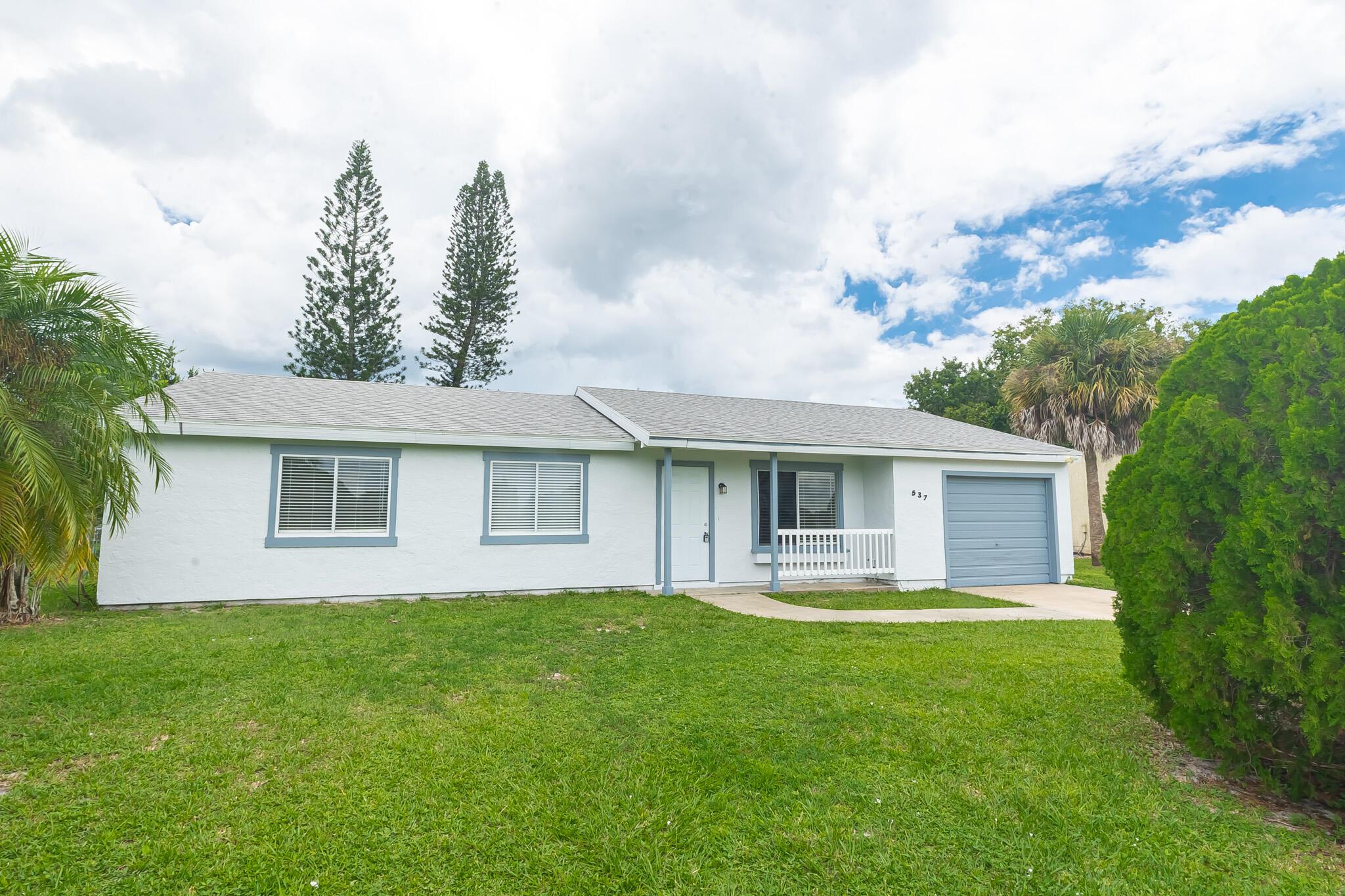 PARKS EDGE - Residential