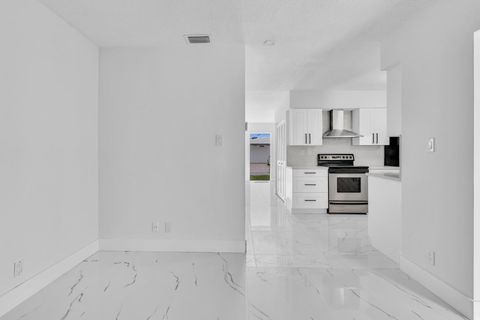 Tiny photo for 6812 NW 74th Place, Tamarac, FL 33321 (MLS # B26037377)