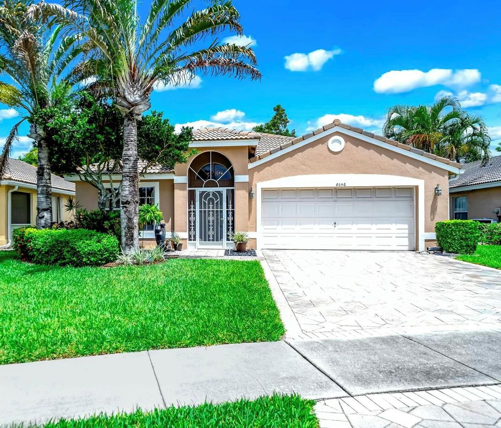 Photo of 8056 Palm Gate Drive, Boynton Beach, FL 33436 (MLS # R11102442)