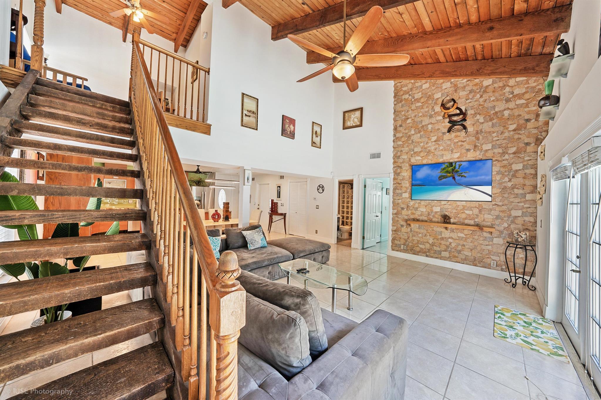 SOUTHRIDGE - Residential