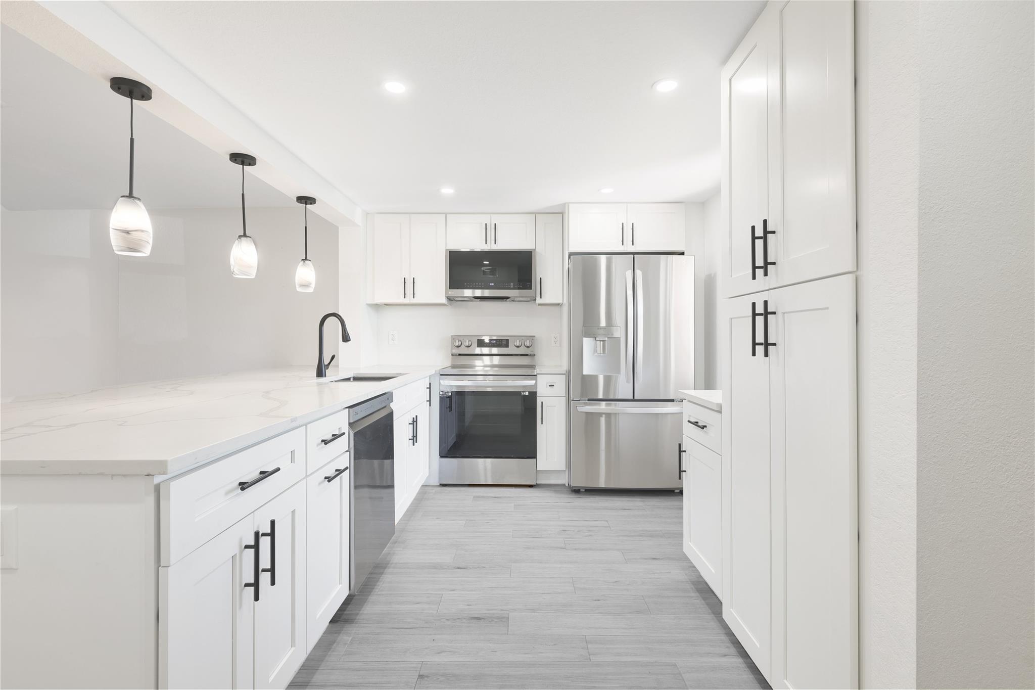 200 SE 5th Ave 101