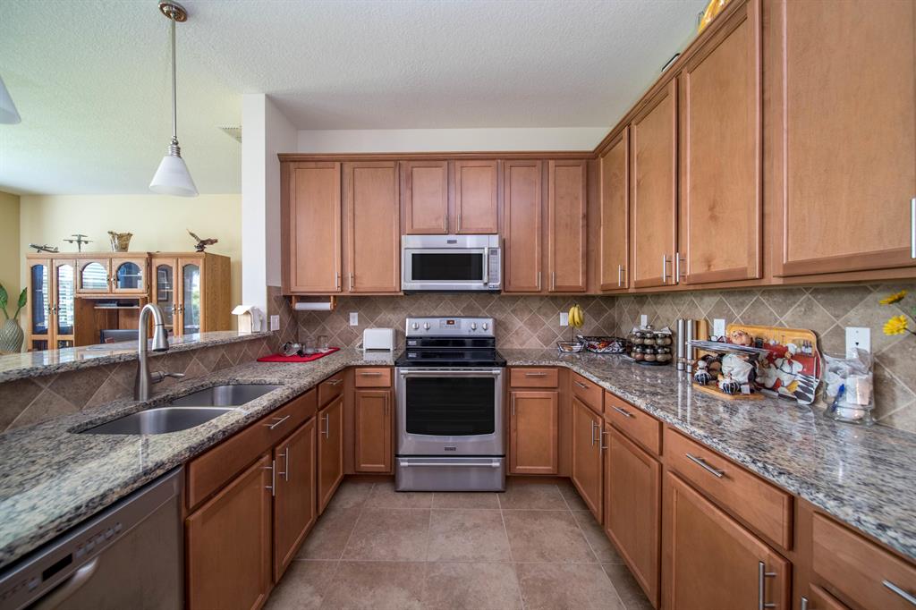 PORT ST LUCIE SECTION 46 1ST REPLAT - Residential