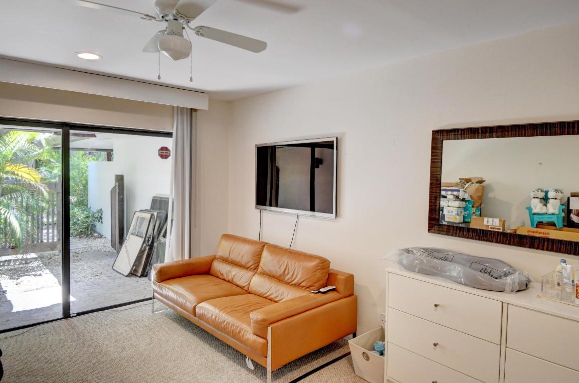 BOCA MARINA - Residential Lease