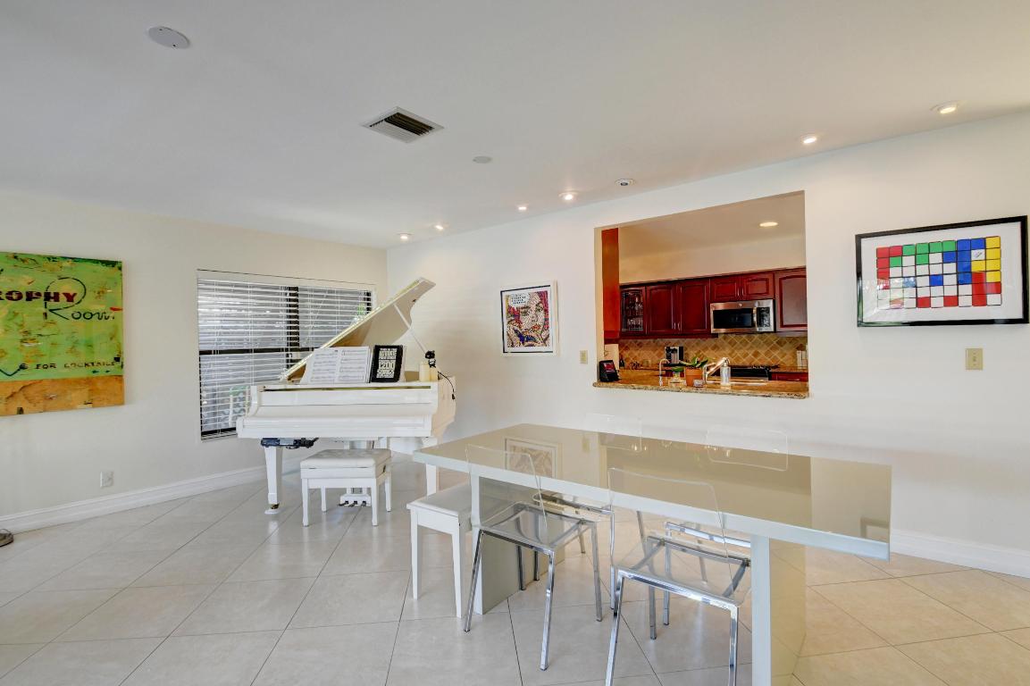 BOCA MARINA - Residential Lease