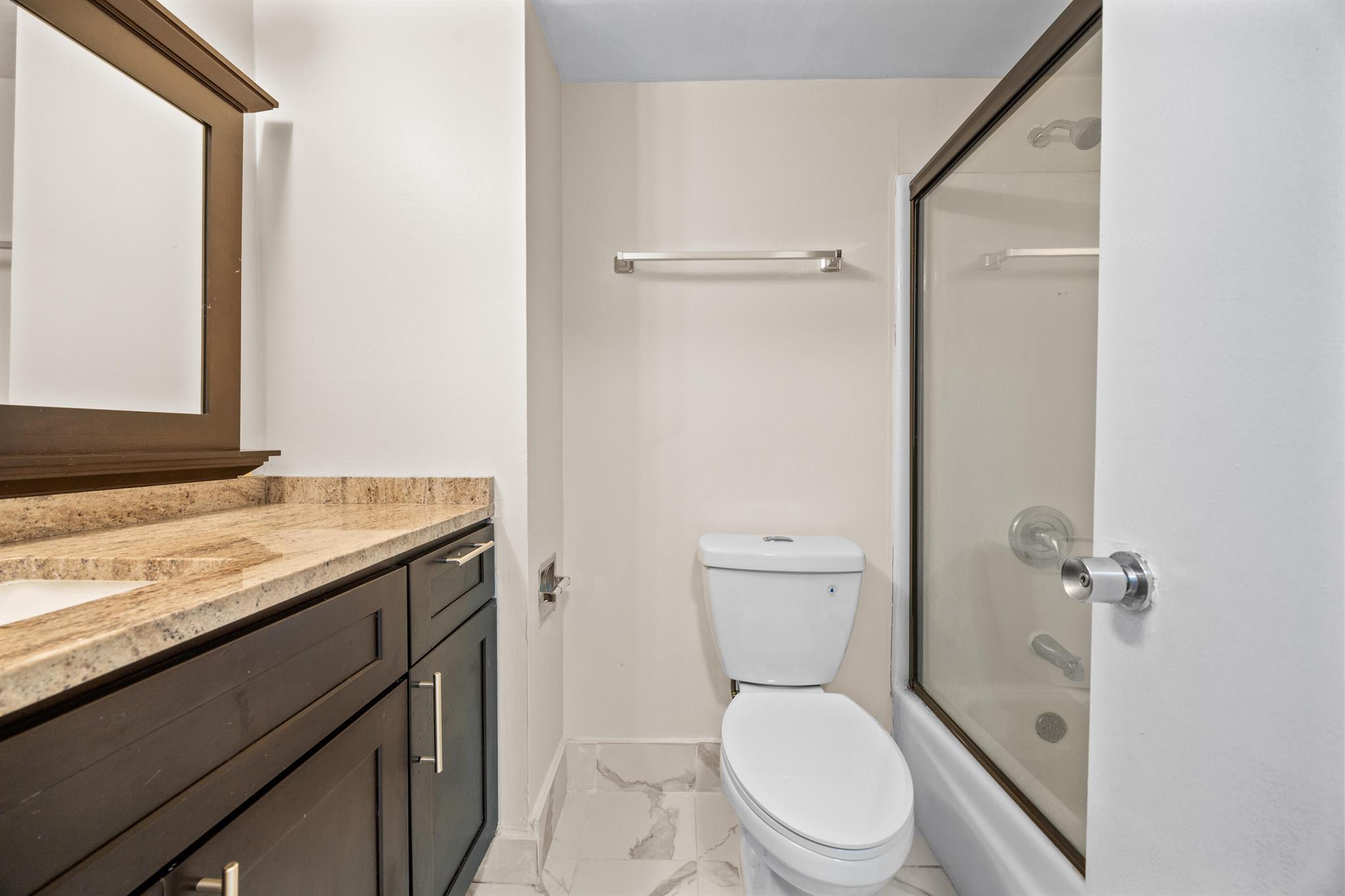 POINTE SOUTH CONDOMINIUM - Residential