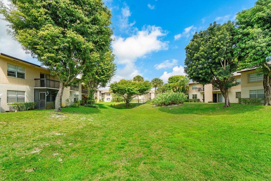 FIRST ENCOUNTER CONDO - Residential Lease