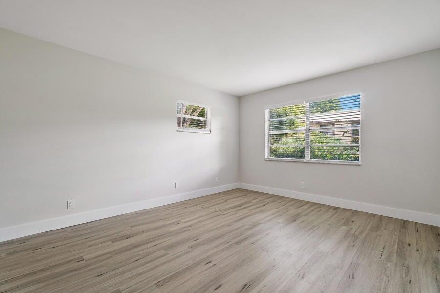 FIRST ENCOUNTER CONDO - Residential Lease