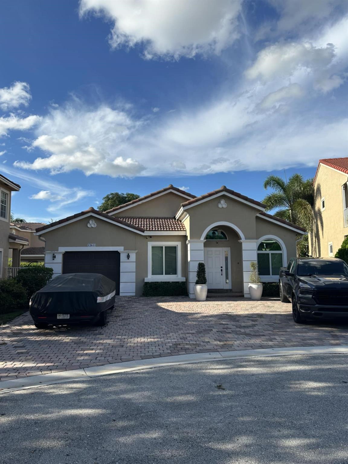 Coral Springs ~ Impeccable pool home on Cul De Sac in heart of gated Vizcaya!! No expense spared in updates to this BEAUTIFUL 3/2 home!! GORGEOUS NEW HIGH END CUSTOM BATHS!! NEW HIGH END SS KITCH APPL/GRANITE/FRESH INT. PAINT/NEW RESURFACED POOL&LED LIGHT/NEW WATER FILTER SYS/NEW HARDWARE THRU HOME/NEW HWH/NEW SPRINKLERS/NEW LED LIGHTING THRU/NEW CUSTM FLOOR IN GARAGE/HIGH END W/DRY/ TILE/LAMINATE WOOD FLOORS! IMPACT WINDOWS *CMMTY POOL/FITNESS/TENNIS!!