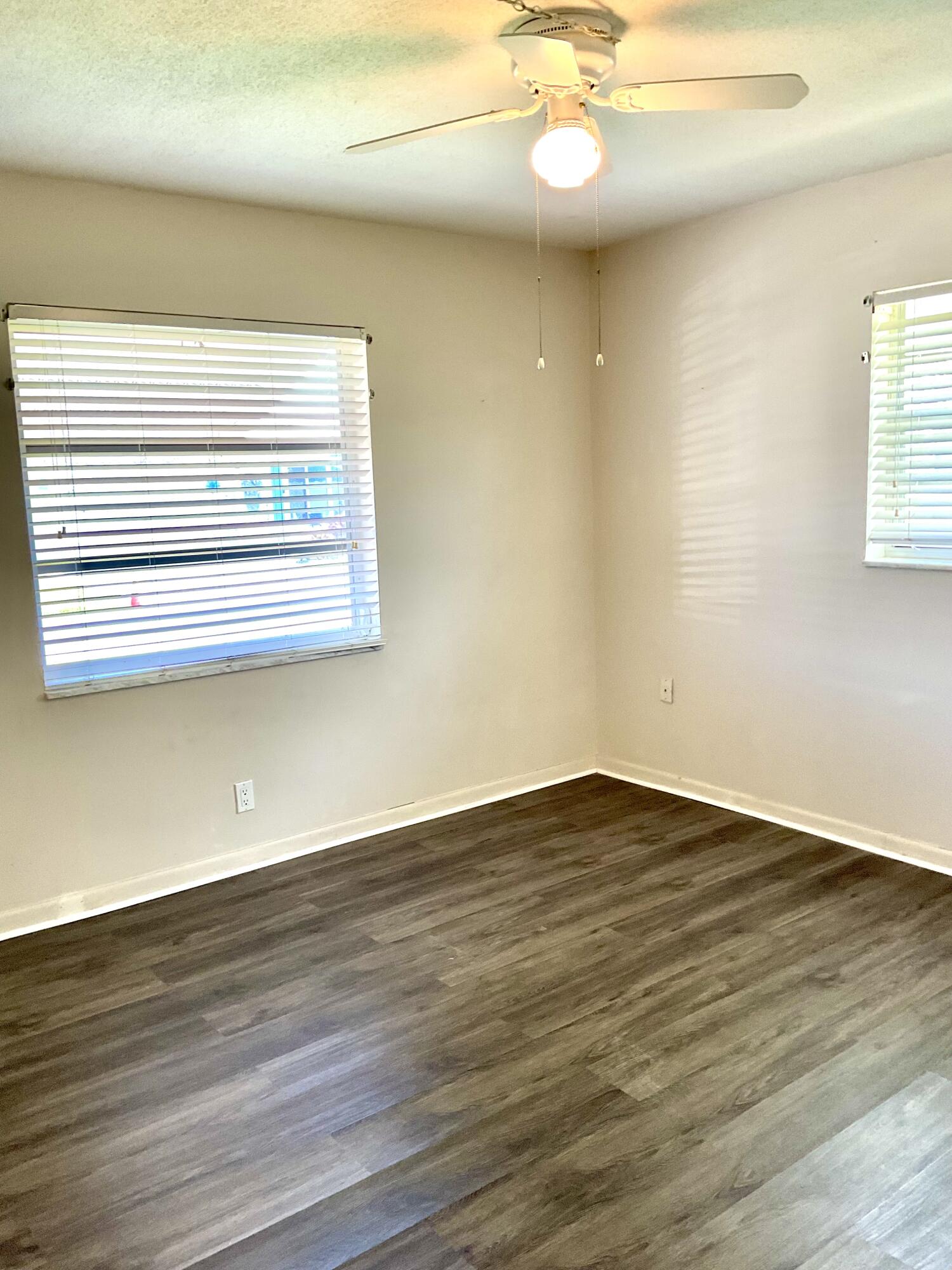 PALM BEACH LEISUREVILLE SEC 2 - Residential