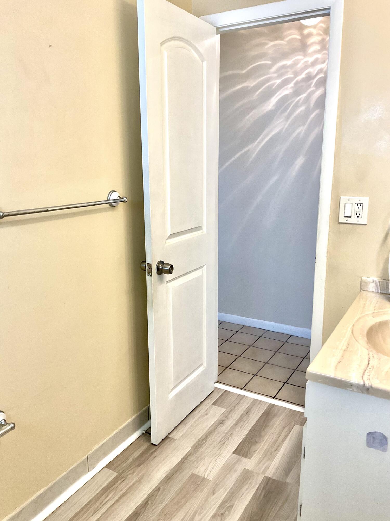 PALM BEACH LEISUREVILLE SEC 2 - Residential
