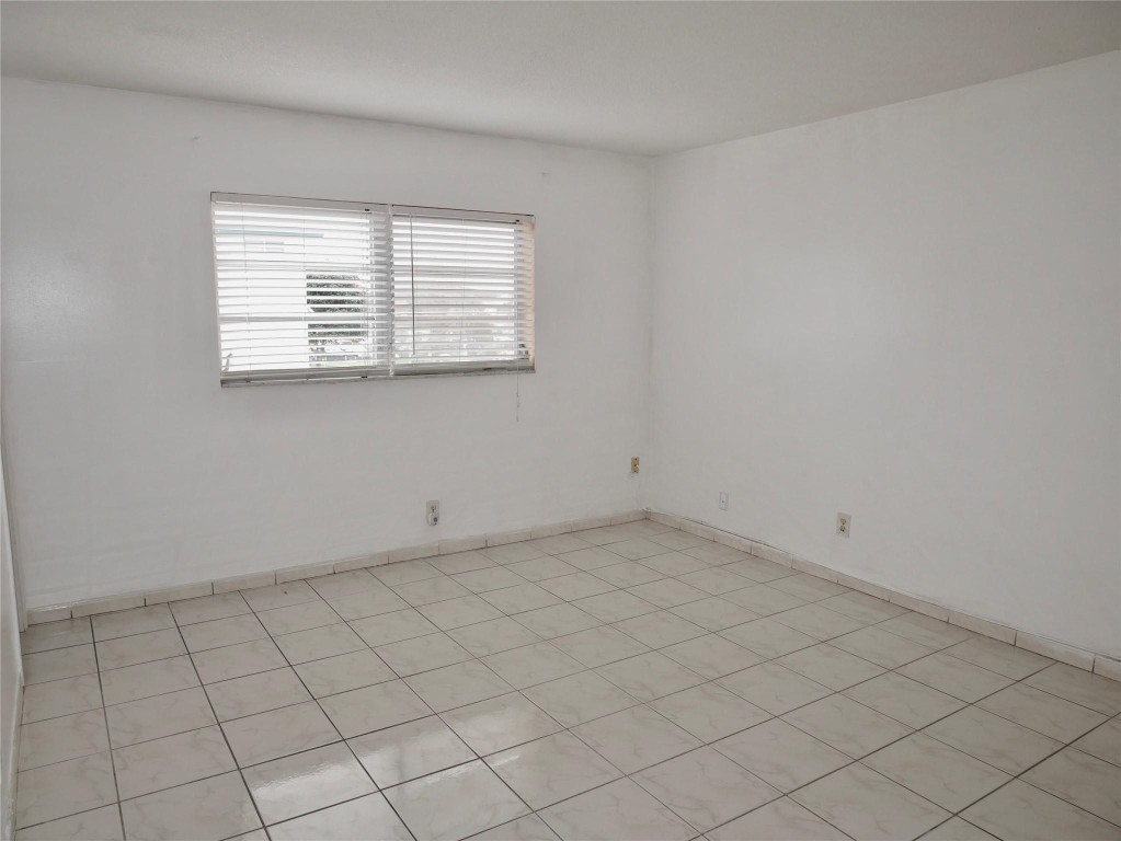 BEVERLY HILLS CONDO 1 - Residential