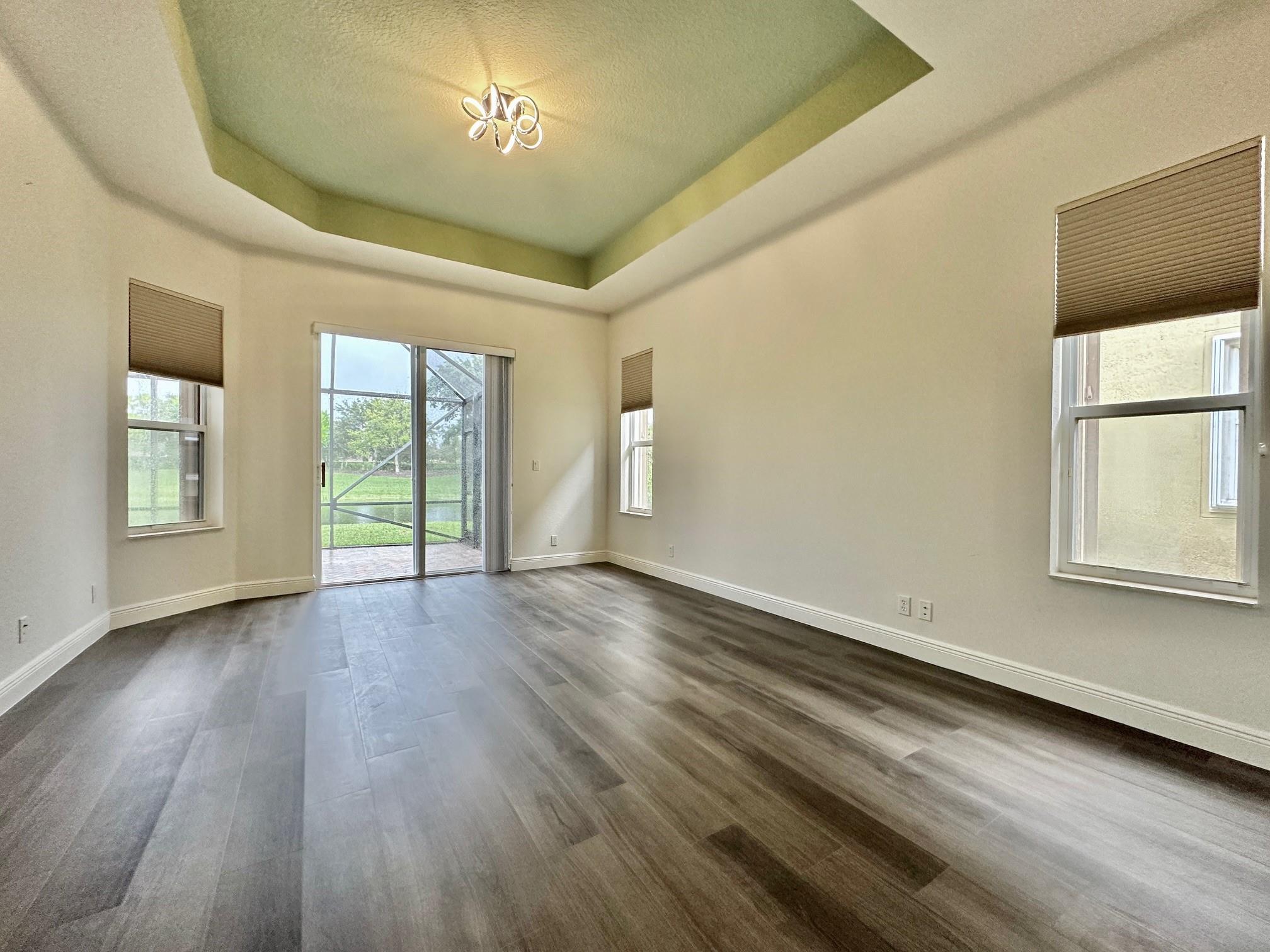 HERON BAY - Residential Lease