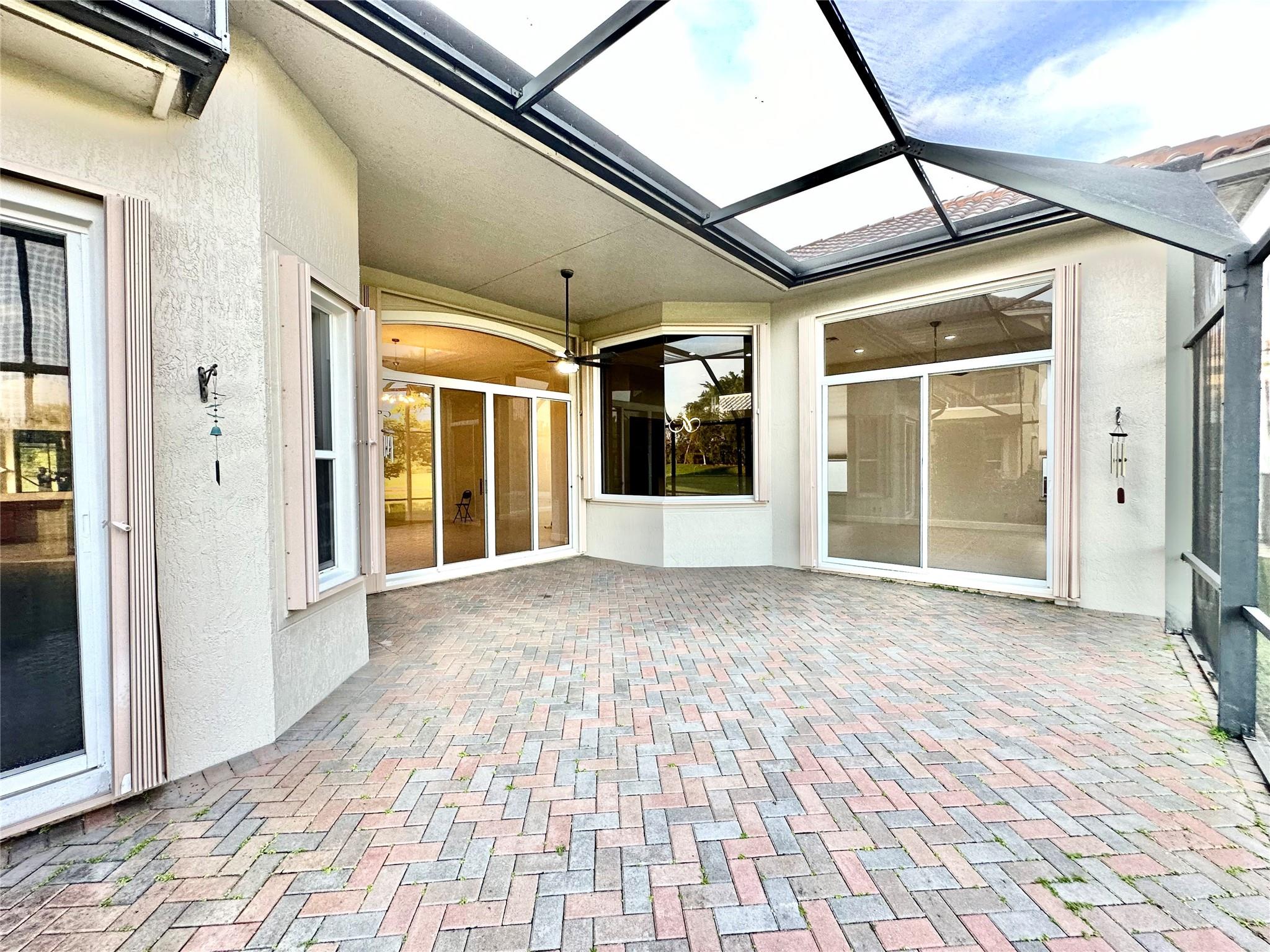 HERON BAY - Residential Lease