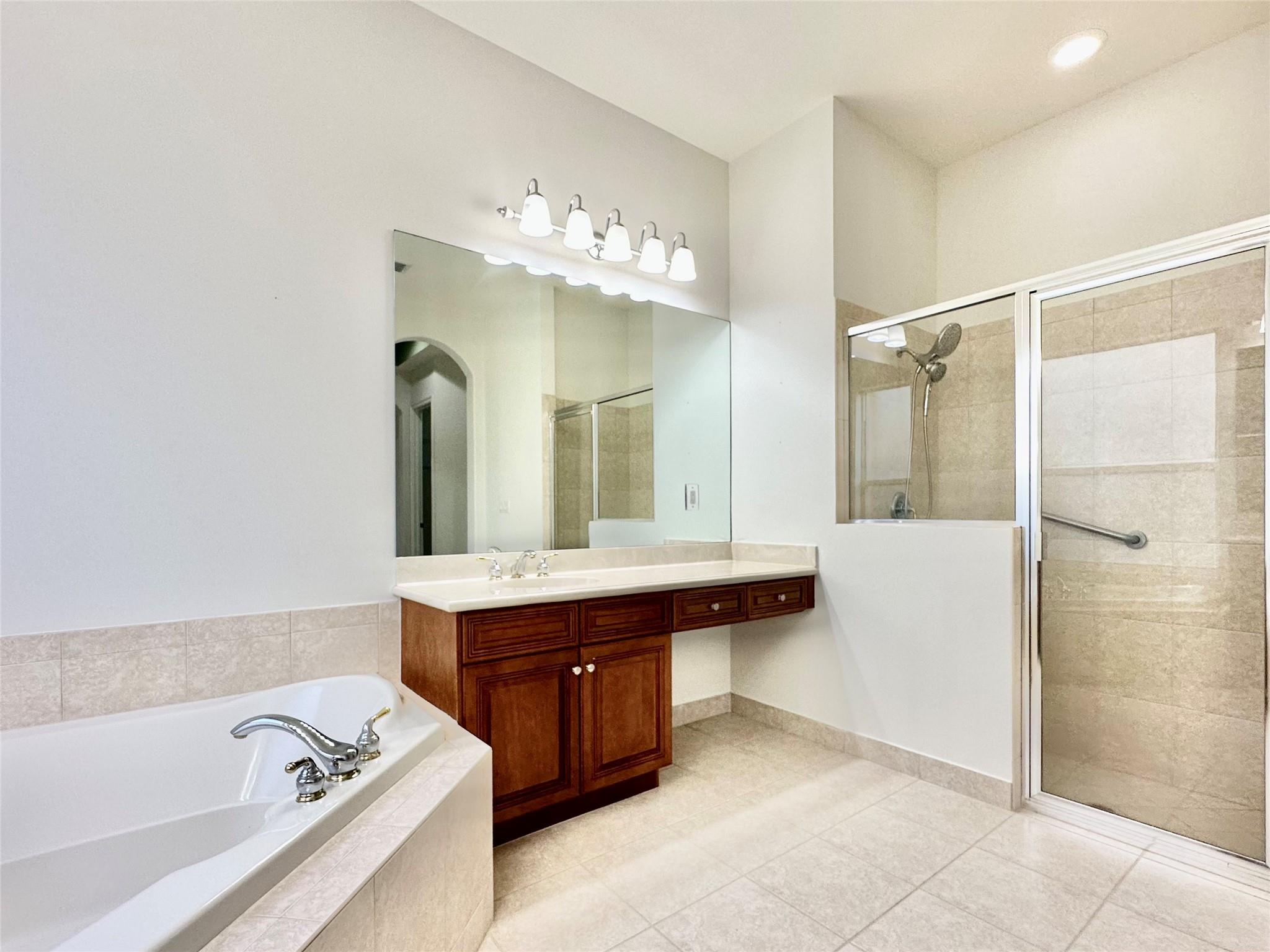 HERON BAY - Residential Lease