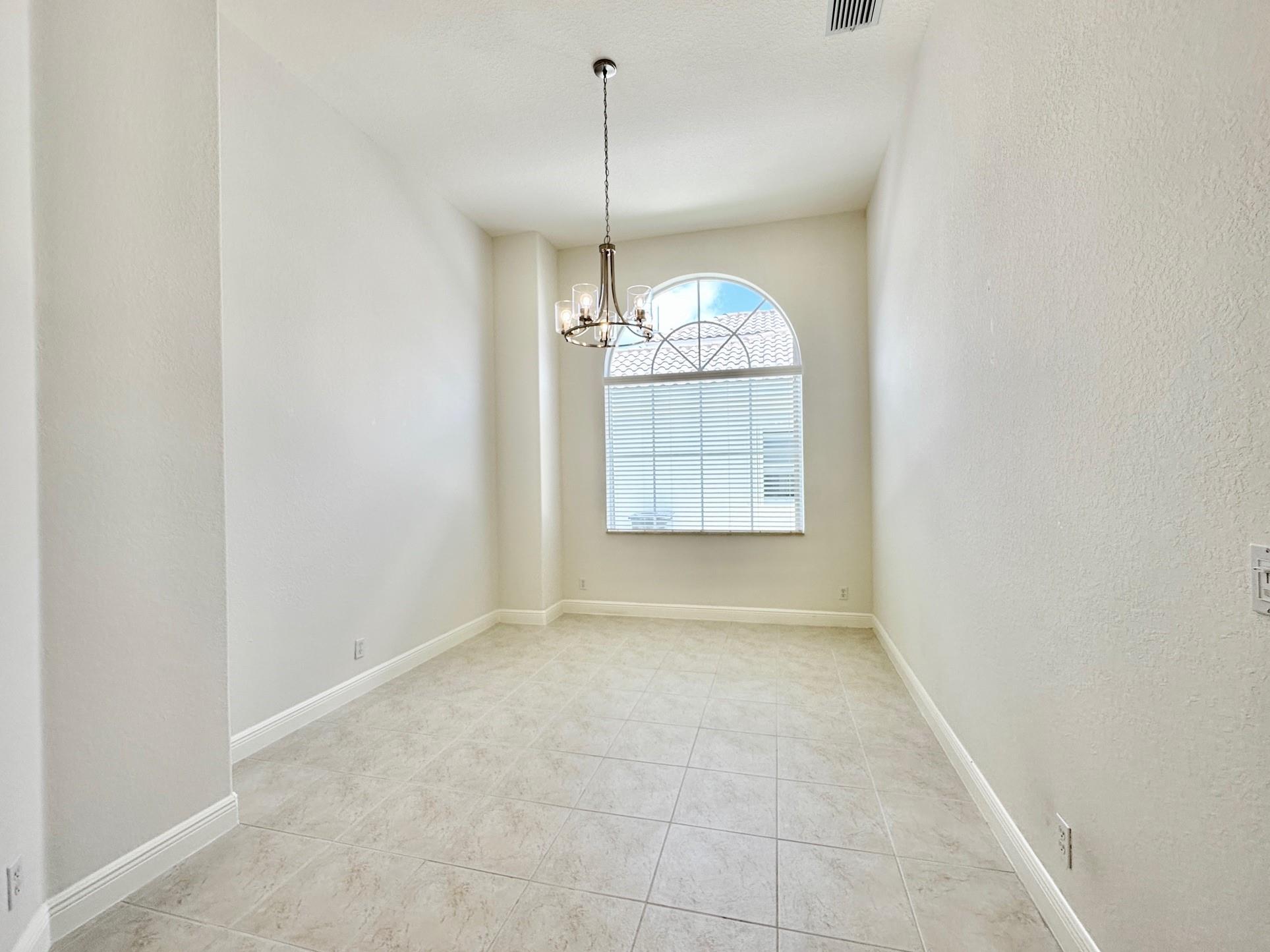 HERON BAY - Residential Lease