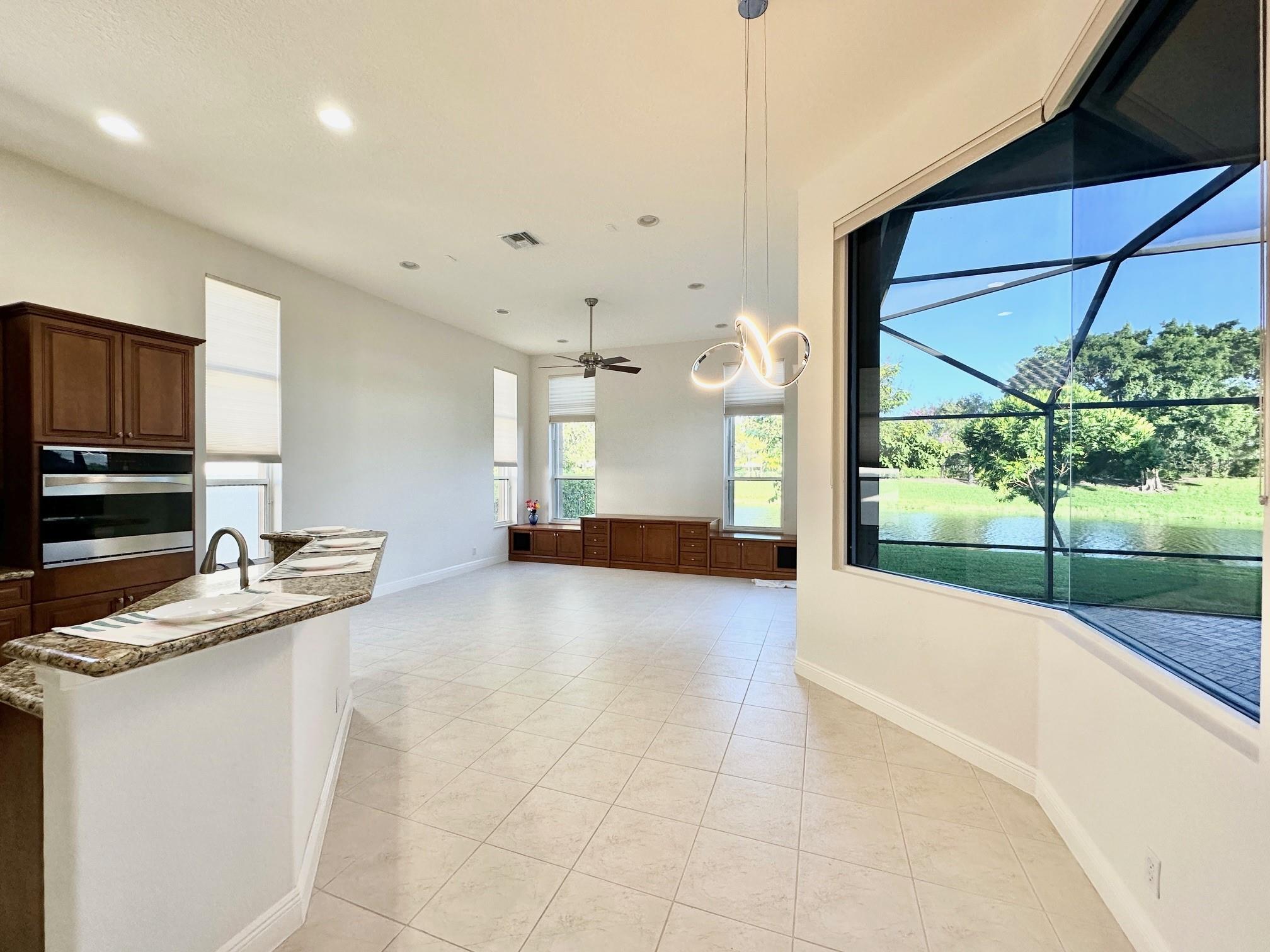 HERON BAY - Residential Lease