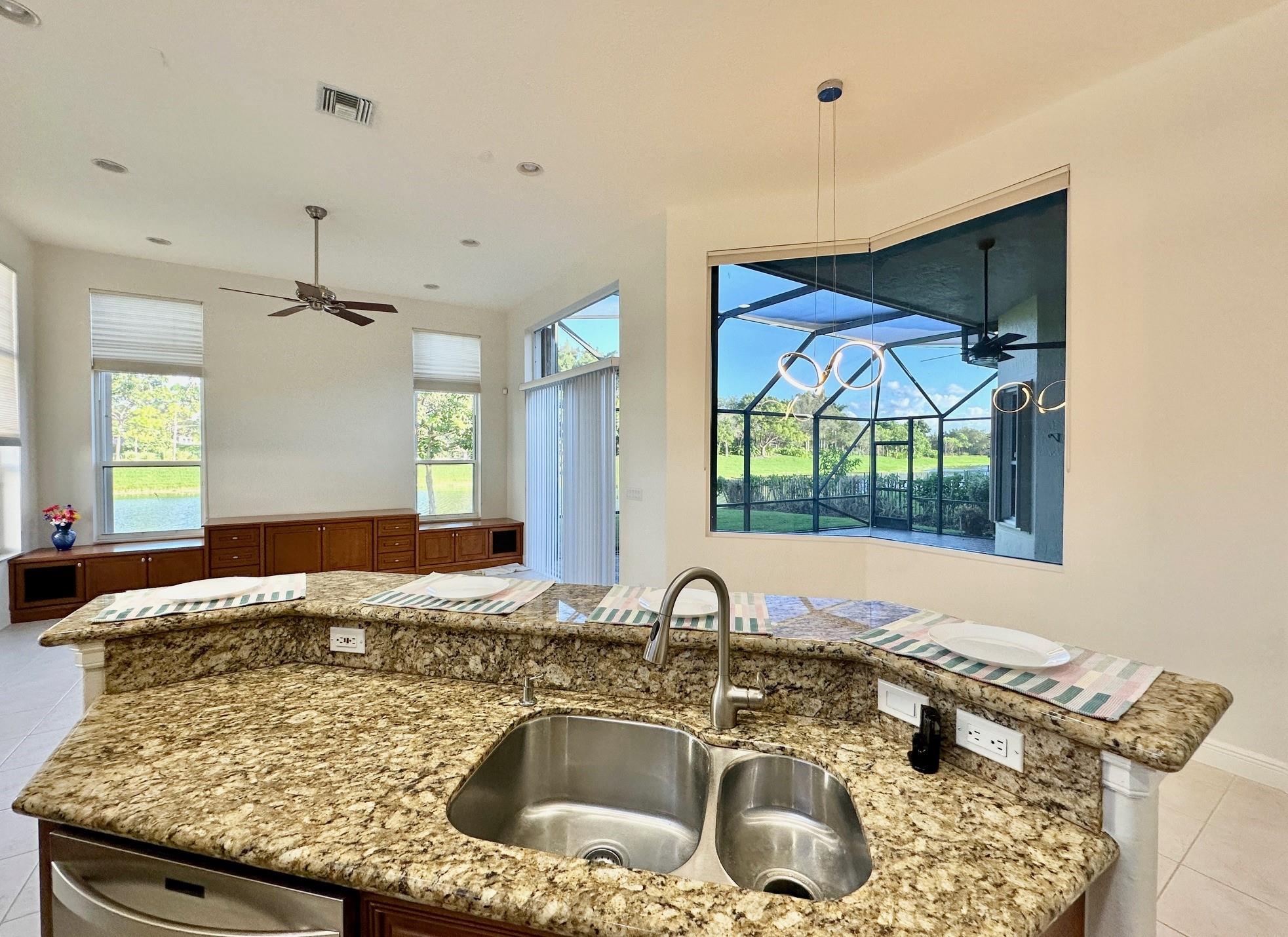 HERON BAY - Residential Lease