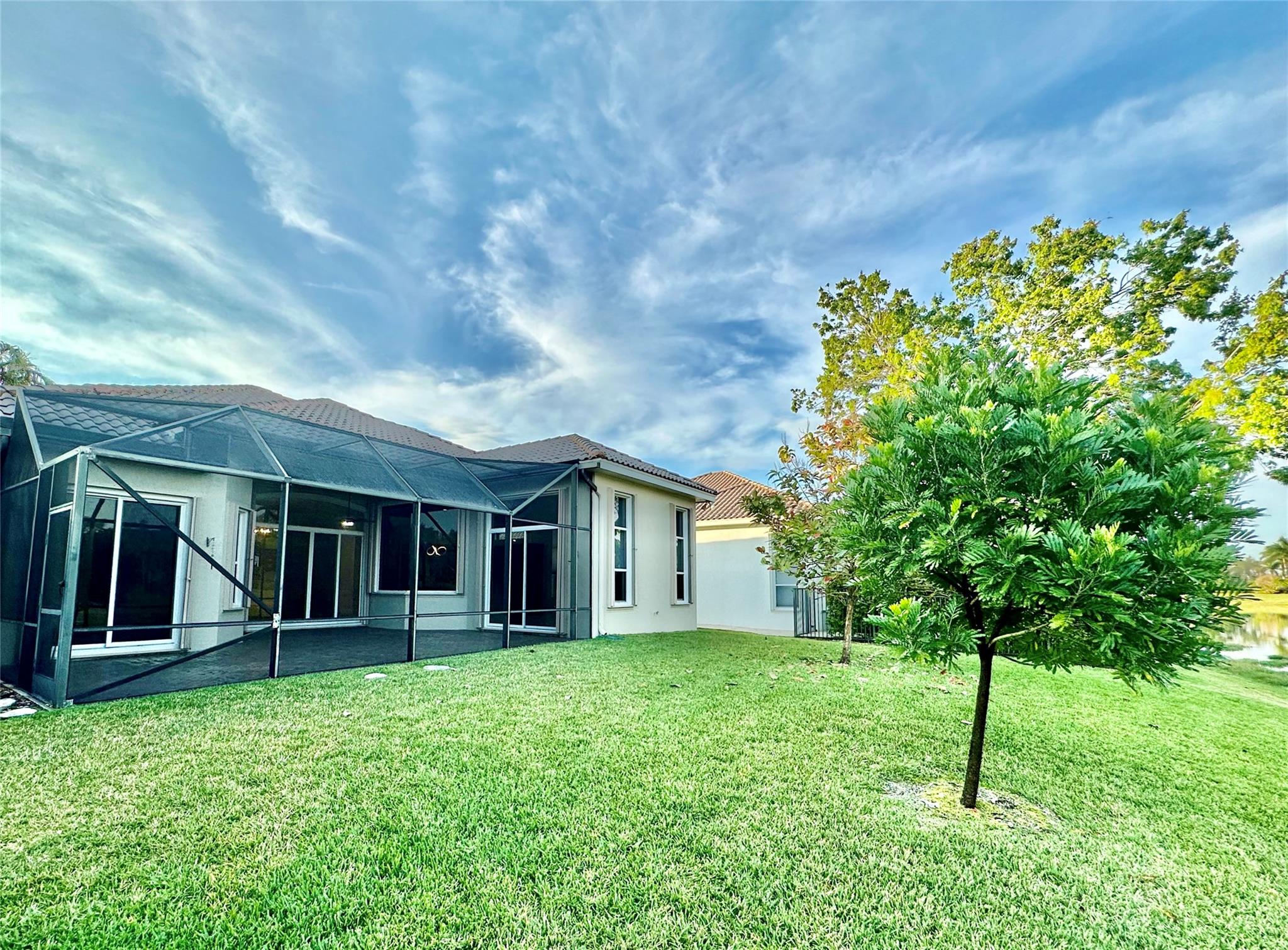 HERON BAY - Residential Lease