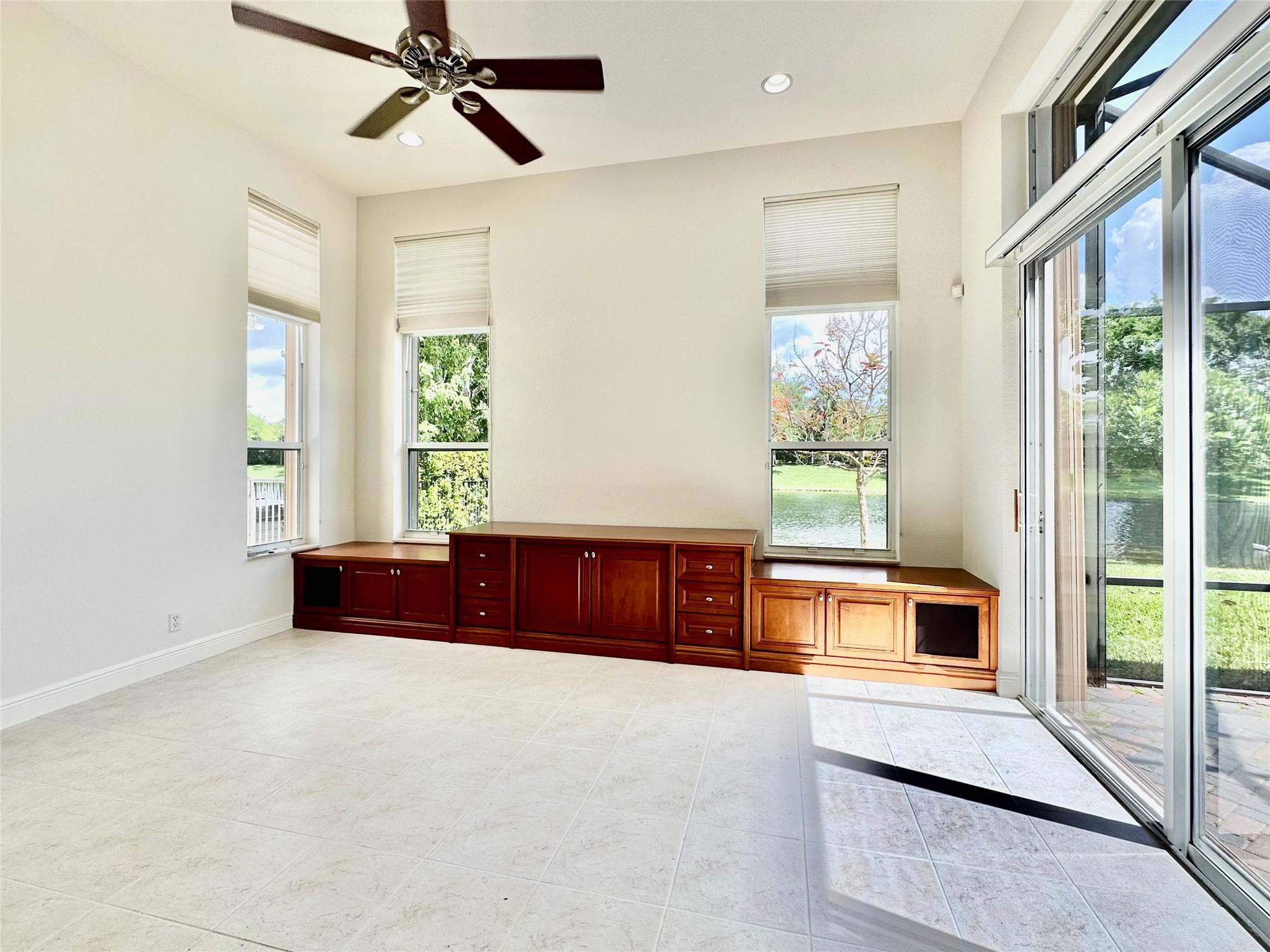 HERON BAY - Residential Lease