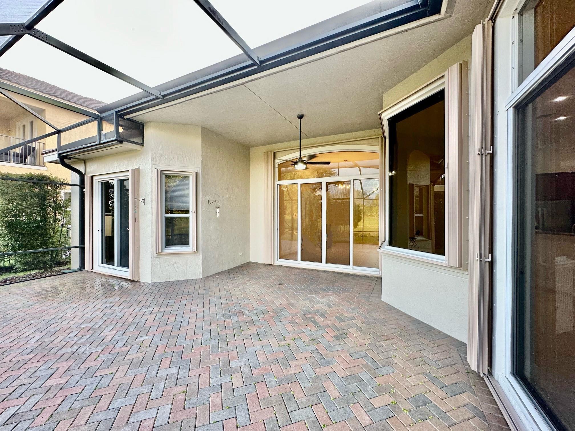 HERON BAY - Residential Lease