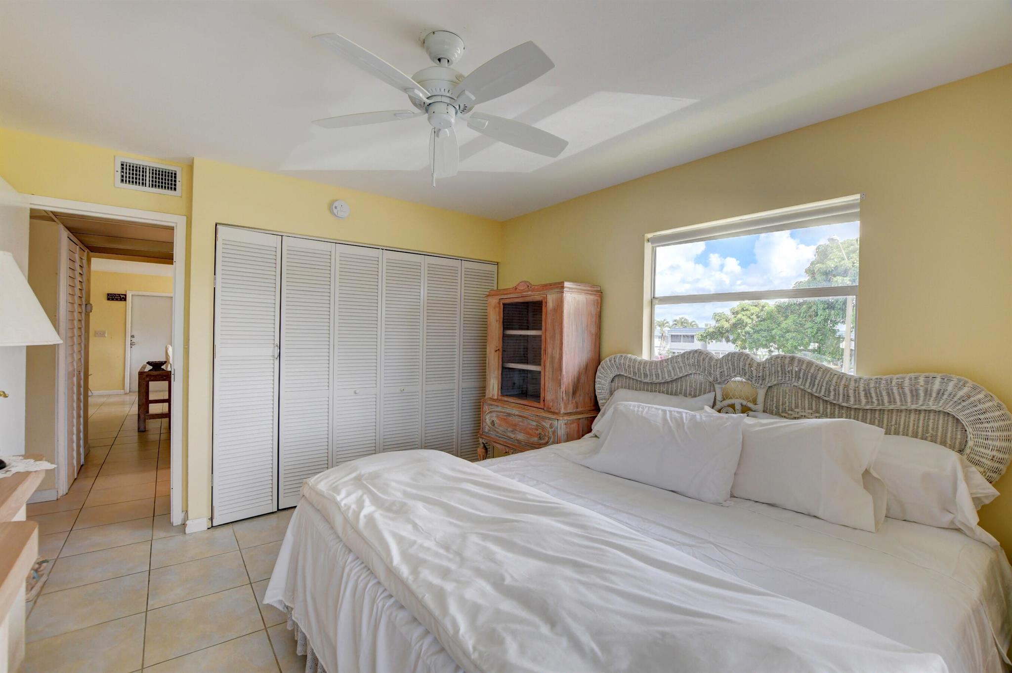 KINGS POINT - Residential