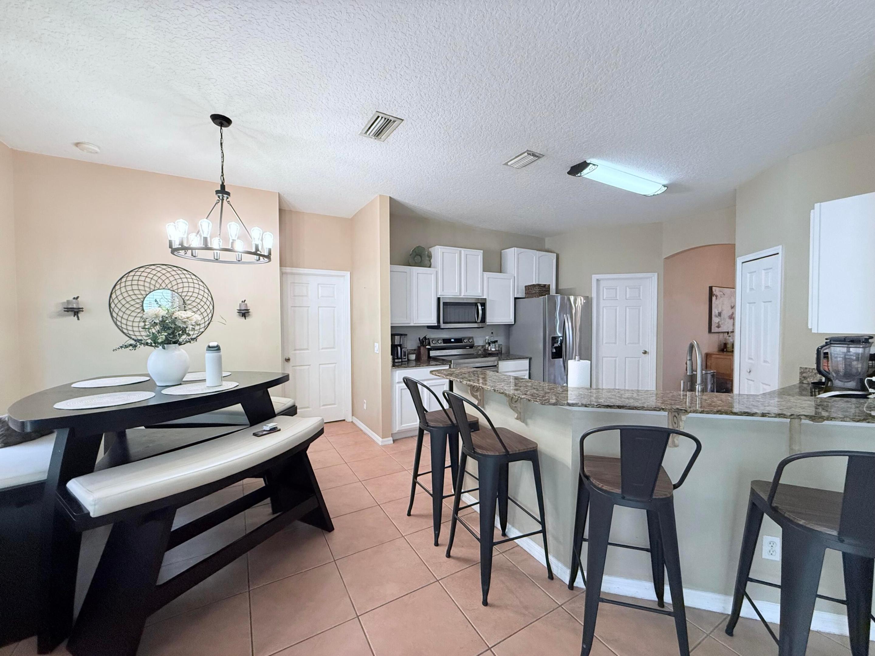 PORT ST LUCIE-SEC 19 - Residential