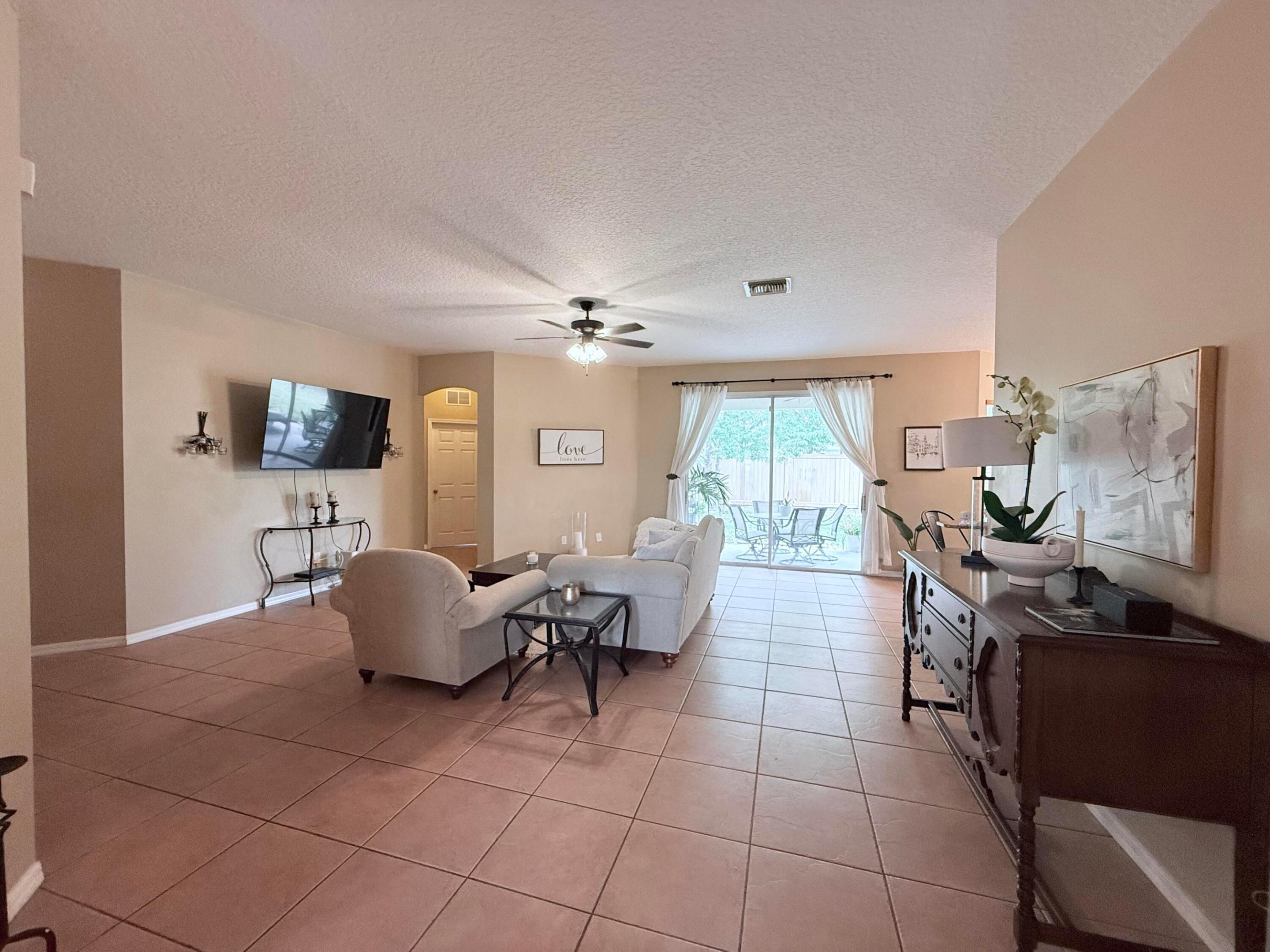 PORT ST LUCIE-SEC 19 - Residential