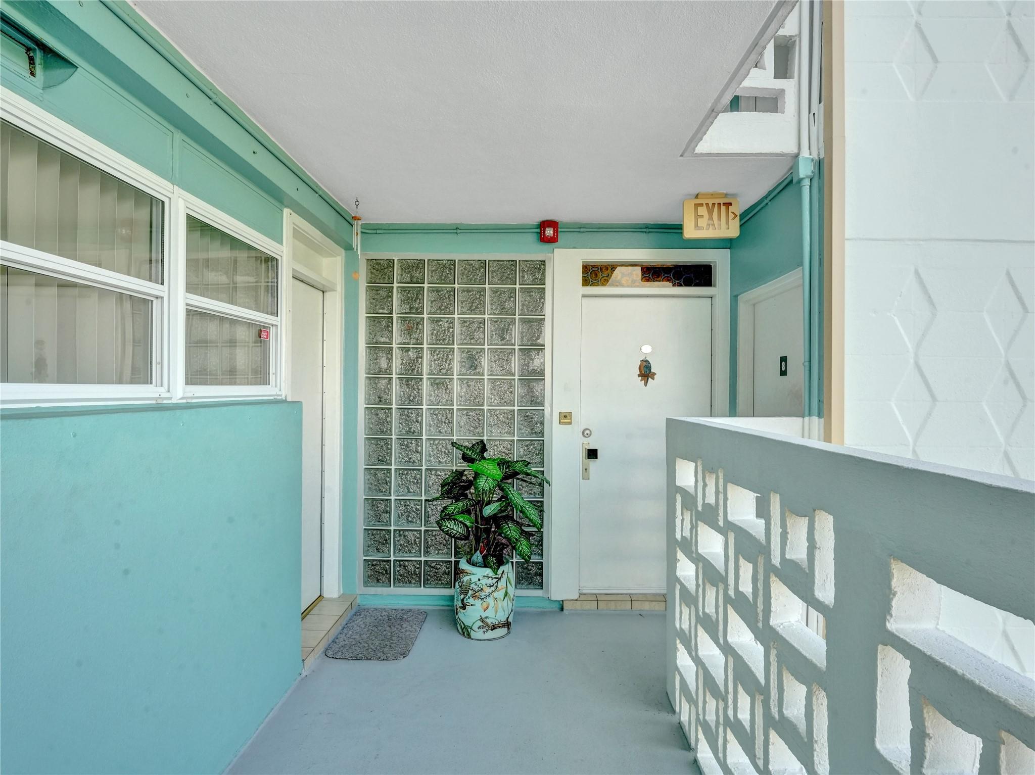 1900 S Ocean Dr 812