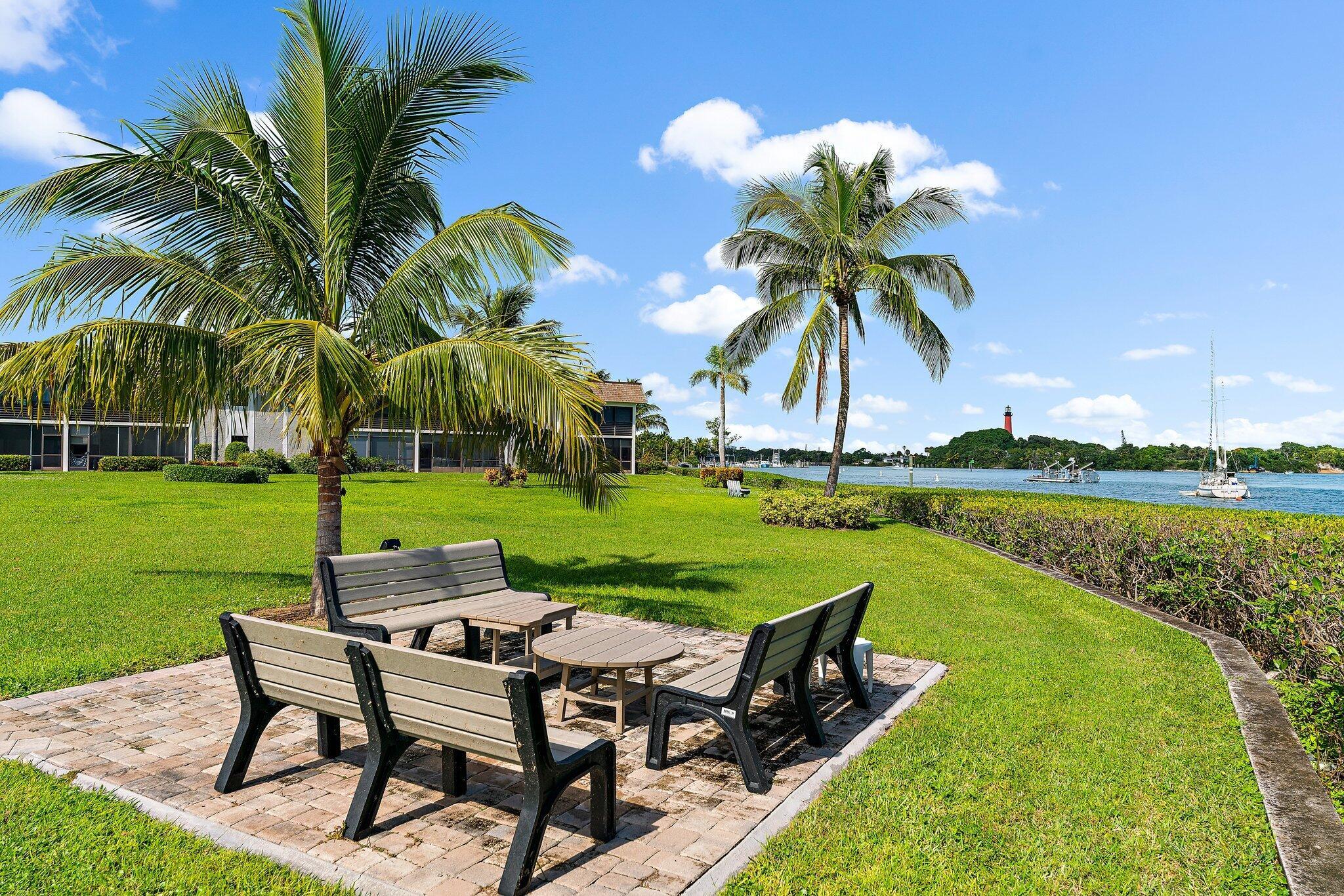 755 Saturn Street D 201