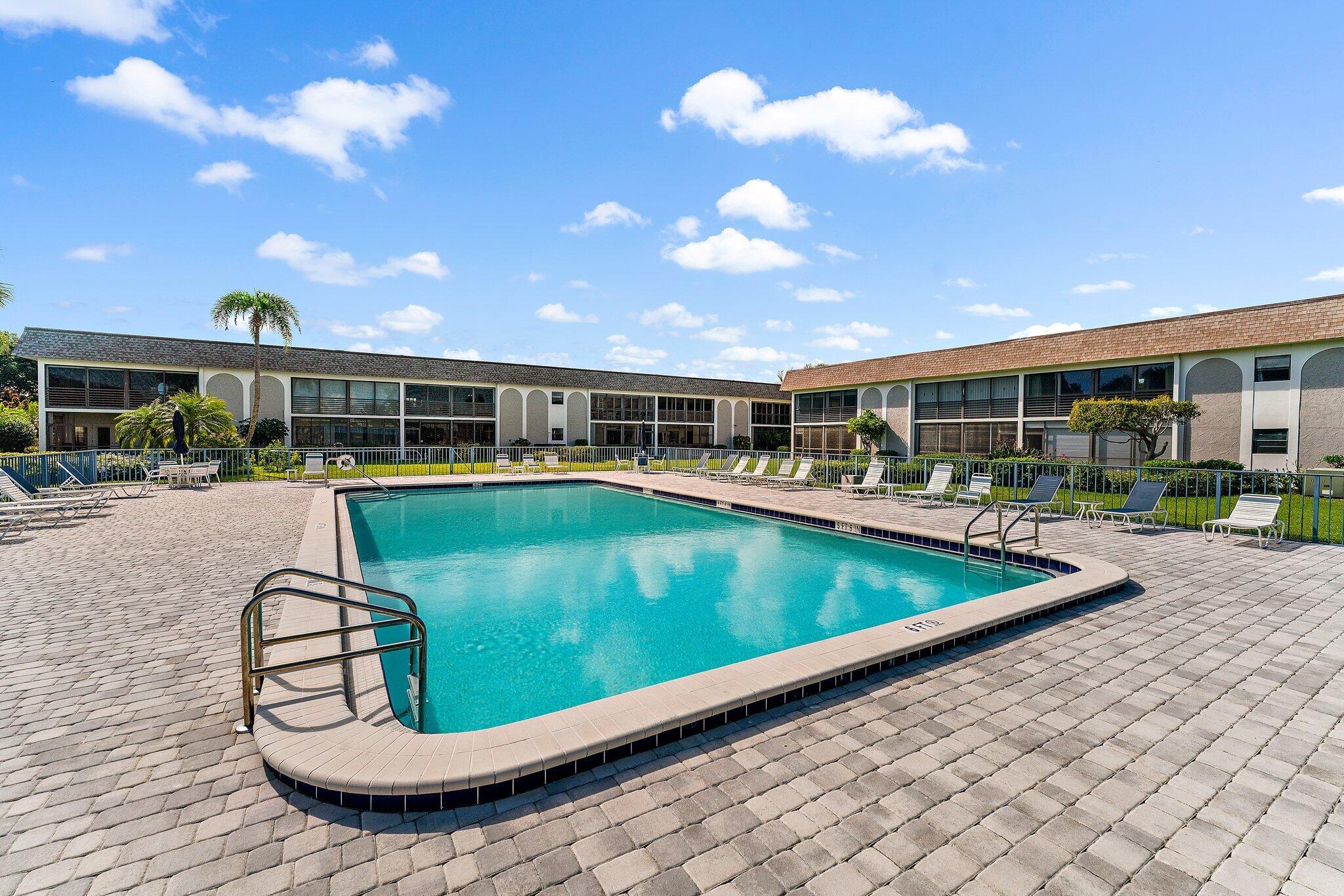 755 Saturn Street D 201