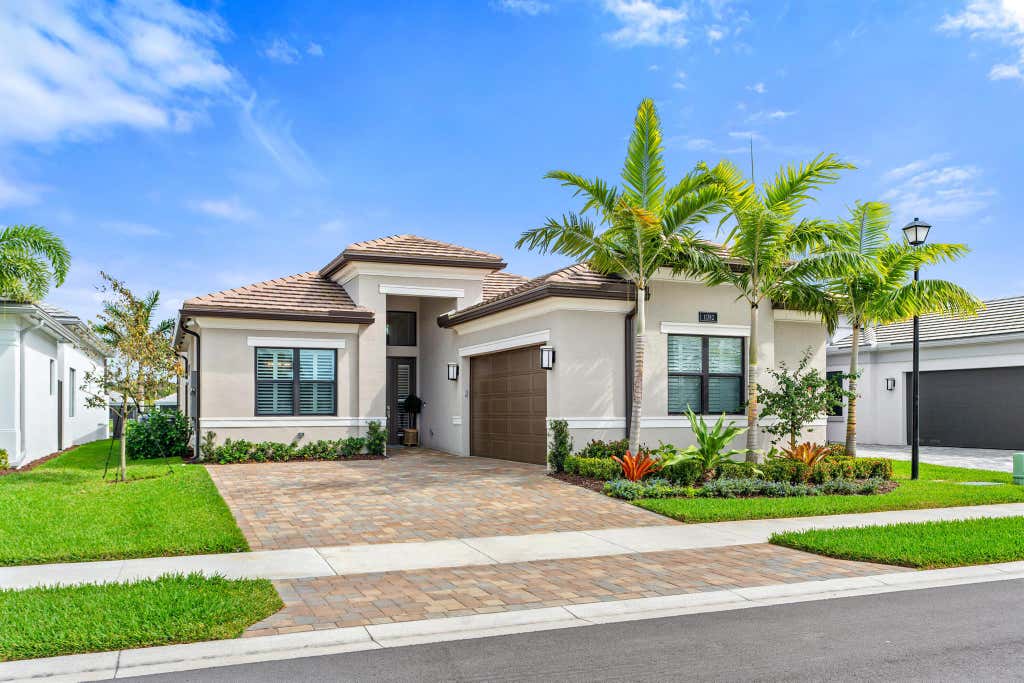 Photo of 11382 Virginia Pine Court, Boynton Beach, FL 33473 (MLS # R11064553)