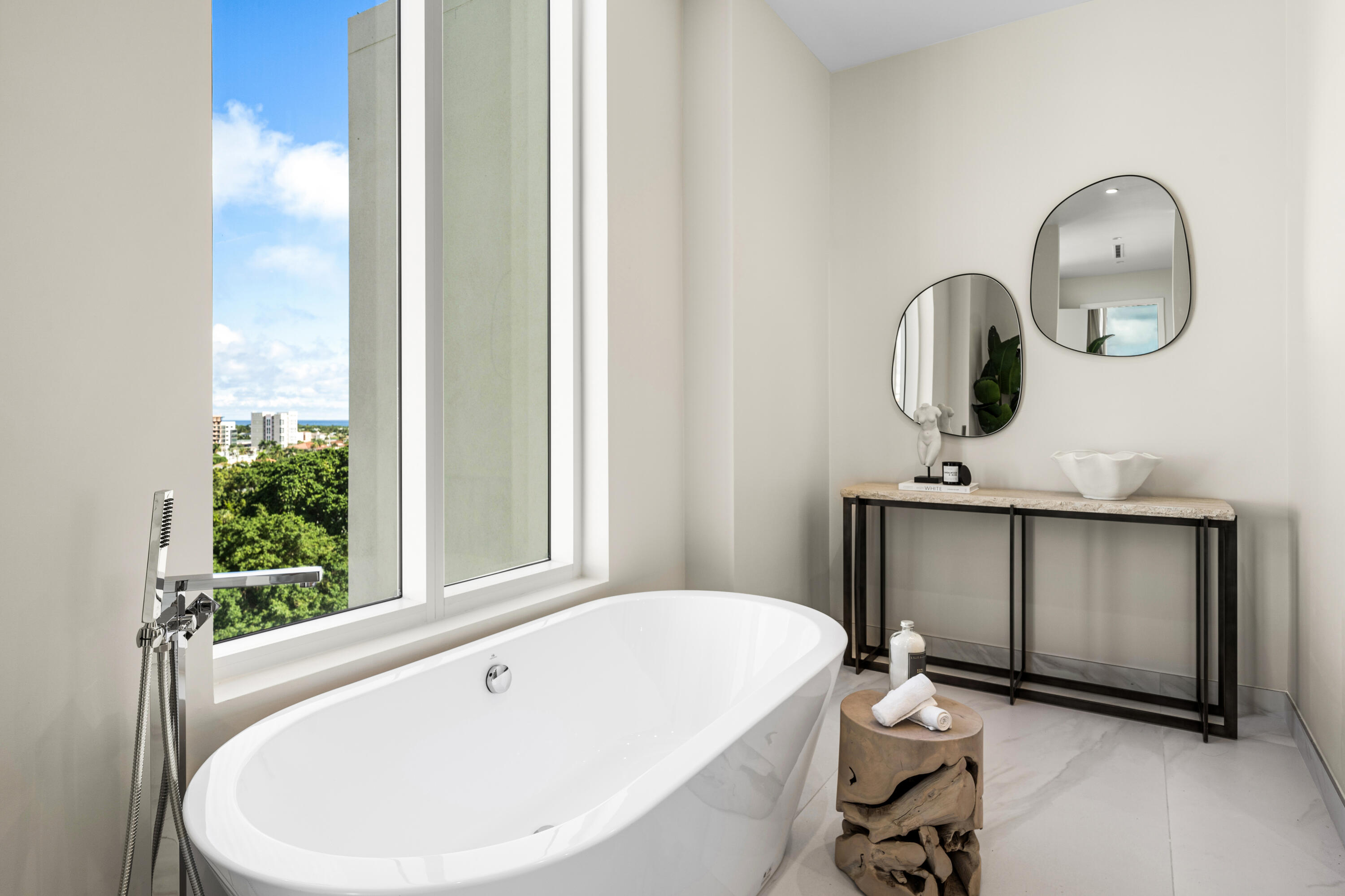 ALINA BOCA RATON CONDO - Residential