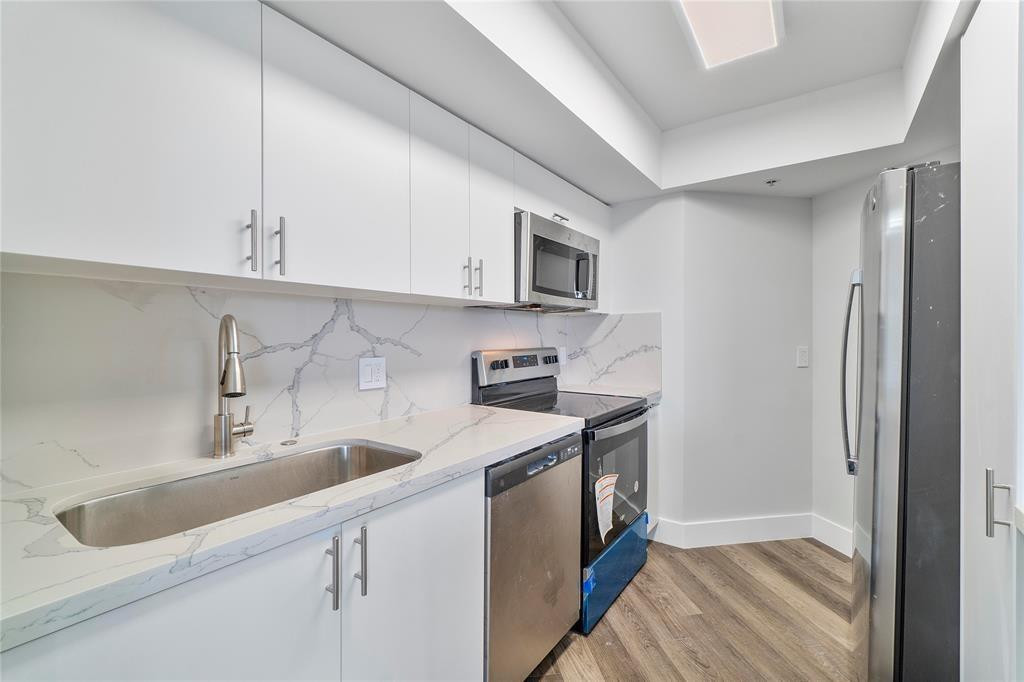 Anchor Bay Club - Residential