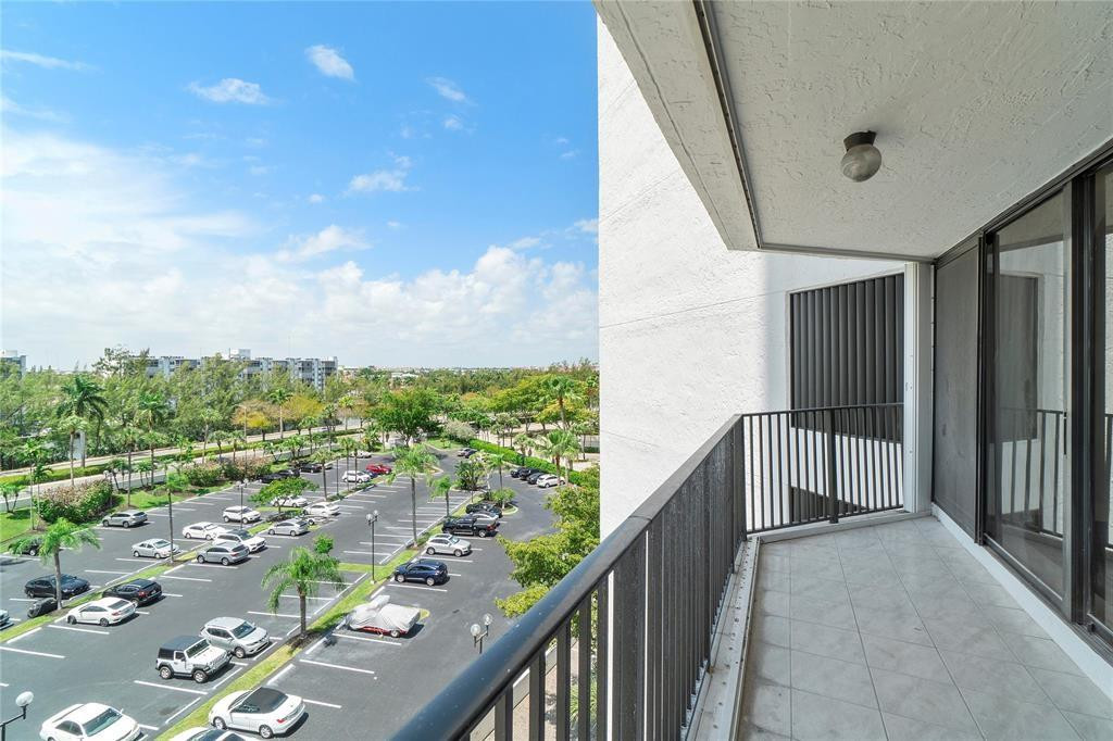 Anchor Bay Club - Residential