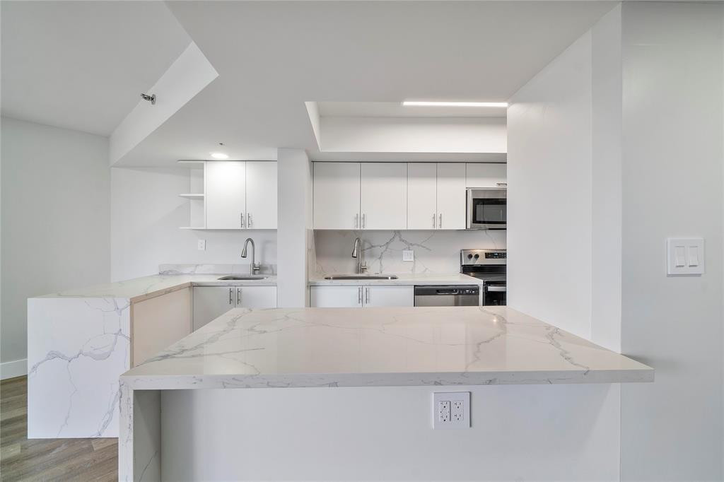 Anchor Bay Club - Residential