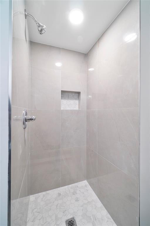 Anchor Bay Club - Residential