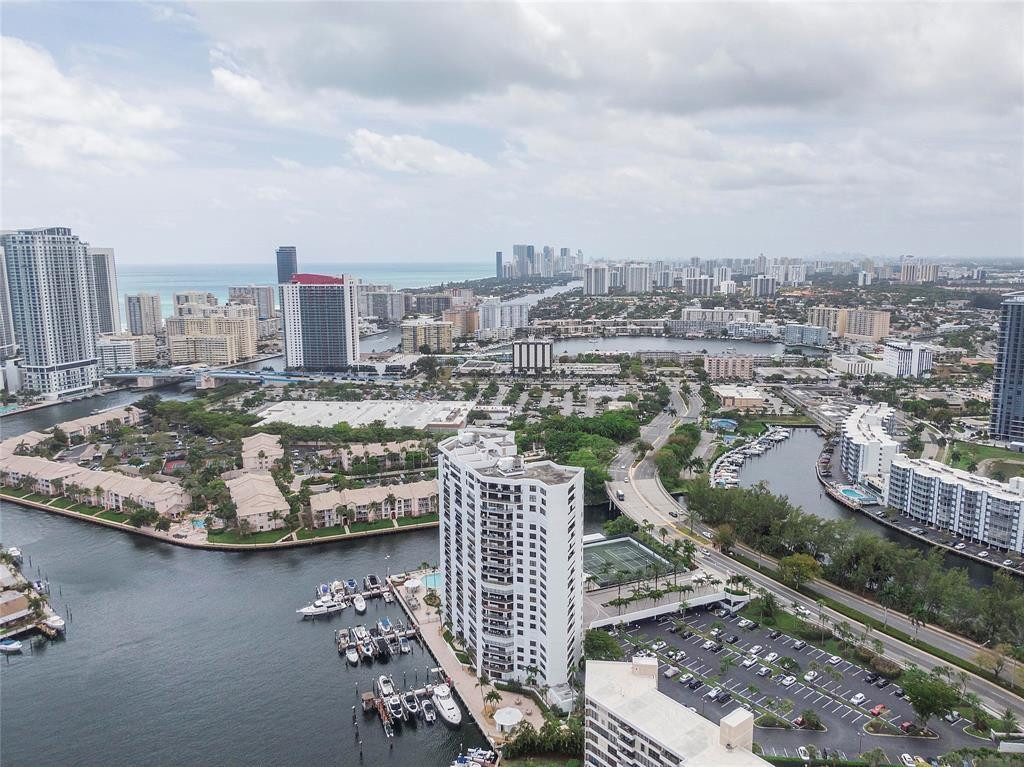 Anchor Bay Club - Residential