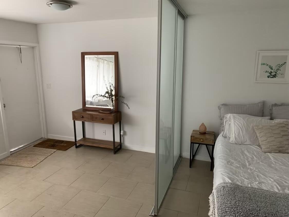 2830 NE 30th Pl 2
