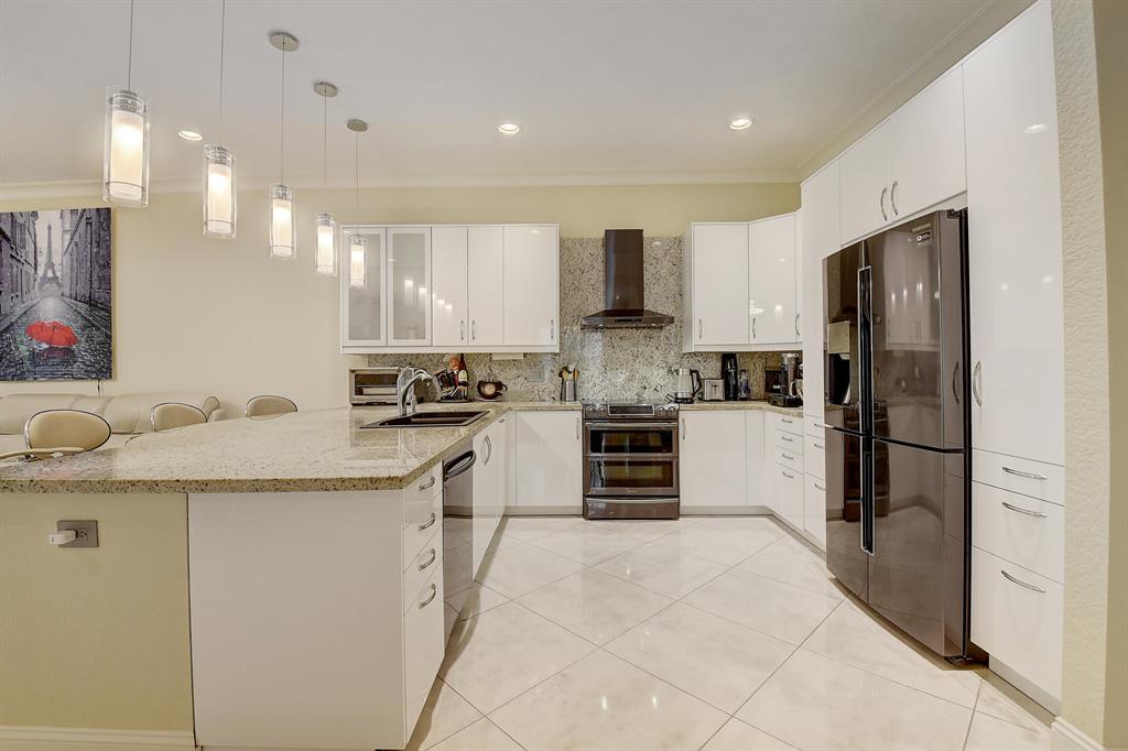 TRAILS AT CANYON - Residential