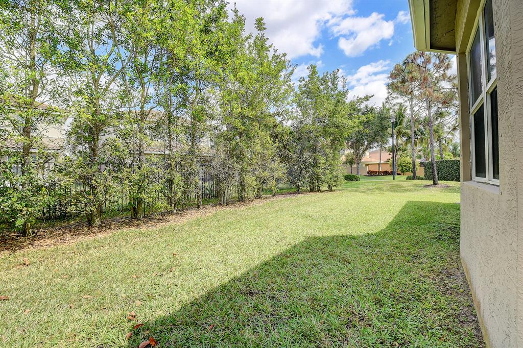 TRAILS AT CANYON - Residential