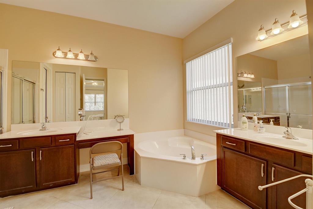 TRAILS AT CANYON - Residential