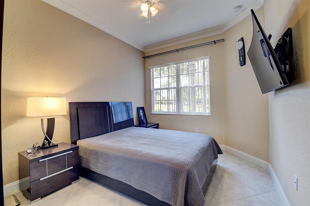 TRAILS AT CANYON - Residential